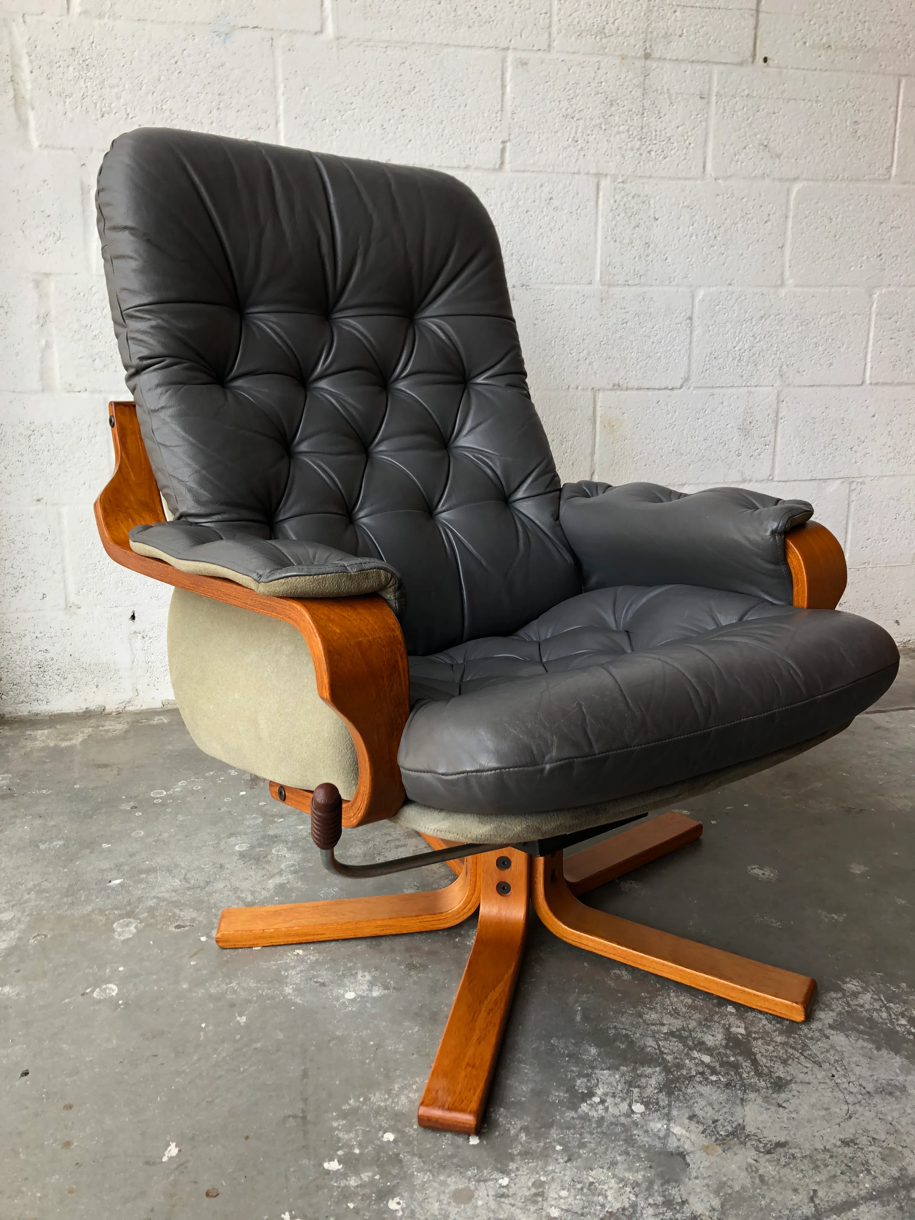 Vintage Mid Century Modern Scandinavian Lounge Chair & Ottoman