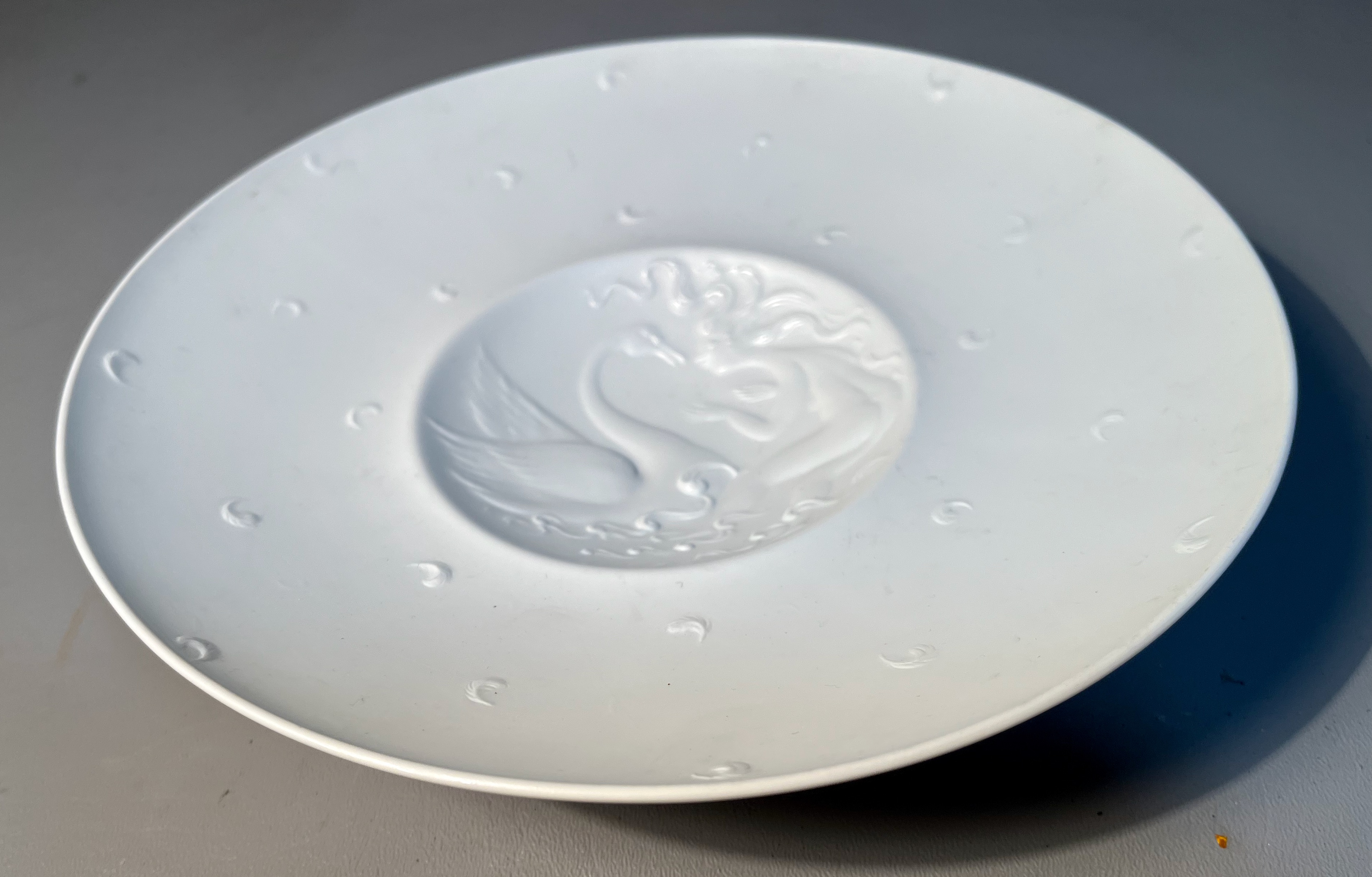 Bjorn Wiinblad Lady & Swan Bowl Rosenthal Footed White Porcelain