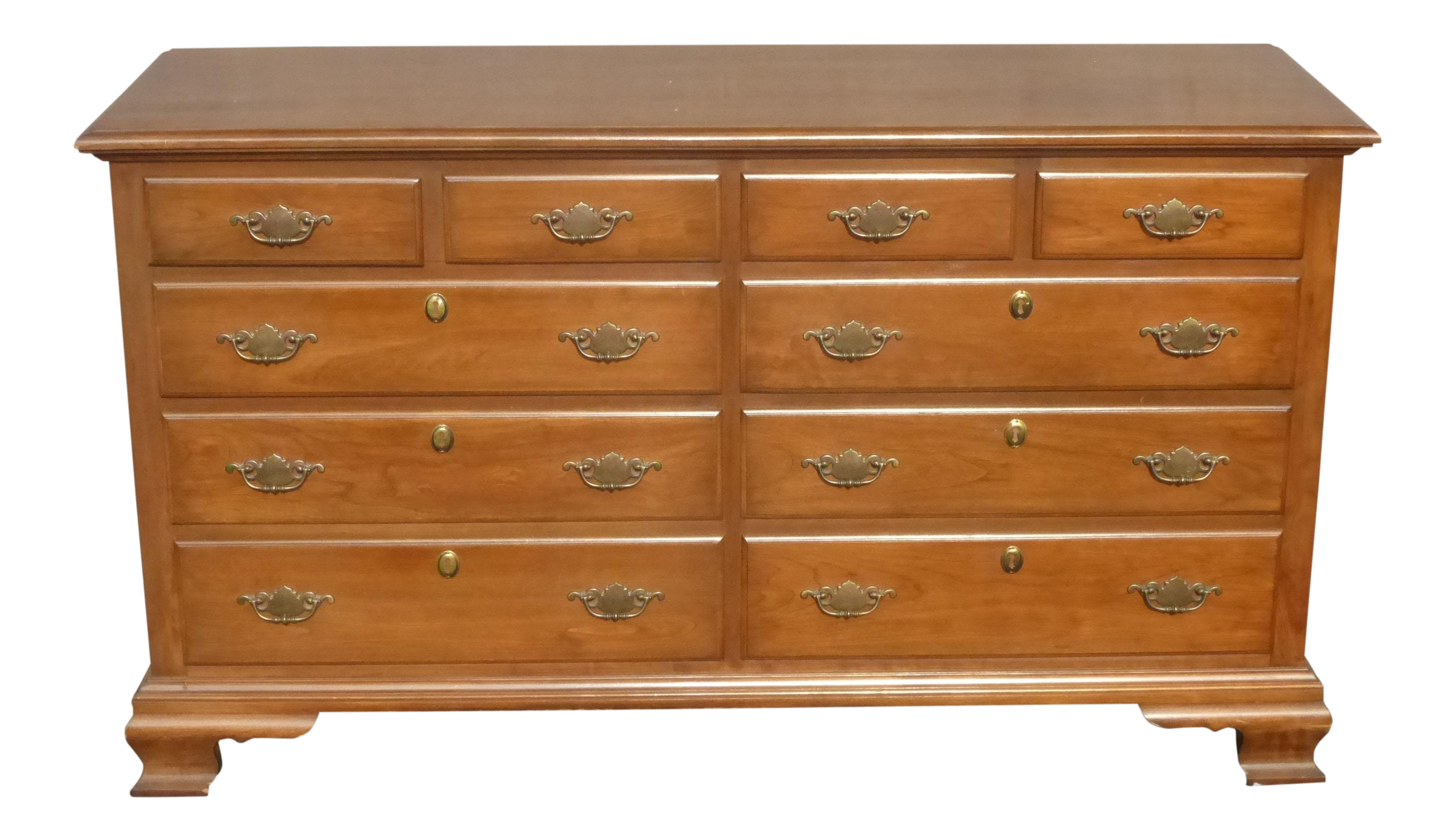 1950s Vintage Pennsylvania House Ethan Allen Style Maple Dresser