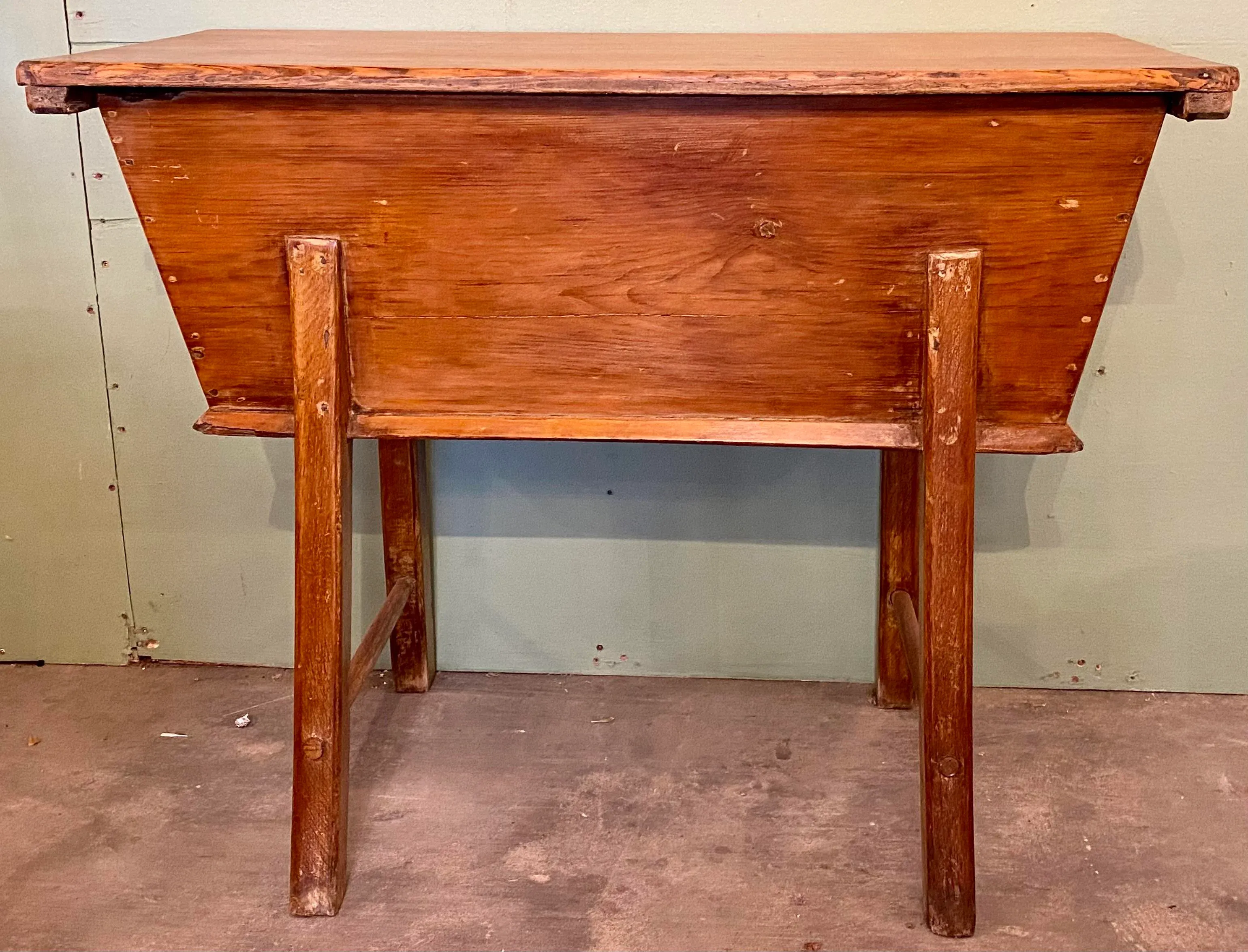 Antique Pine Dough Proofing Box / Table With Brass Hardware From