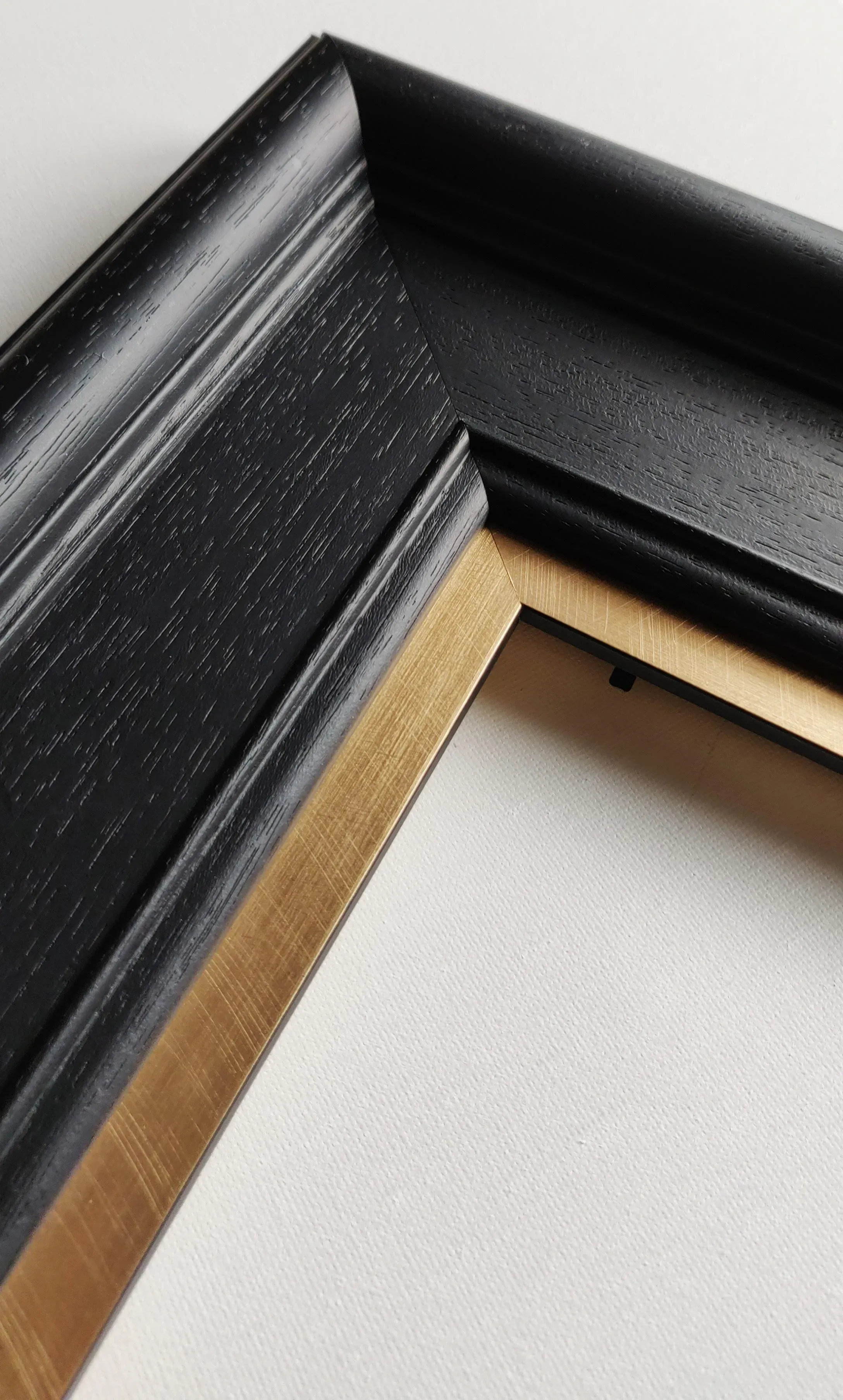 Black Wooden Frame Gold Slip Detail