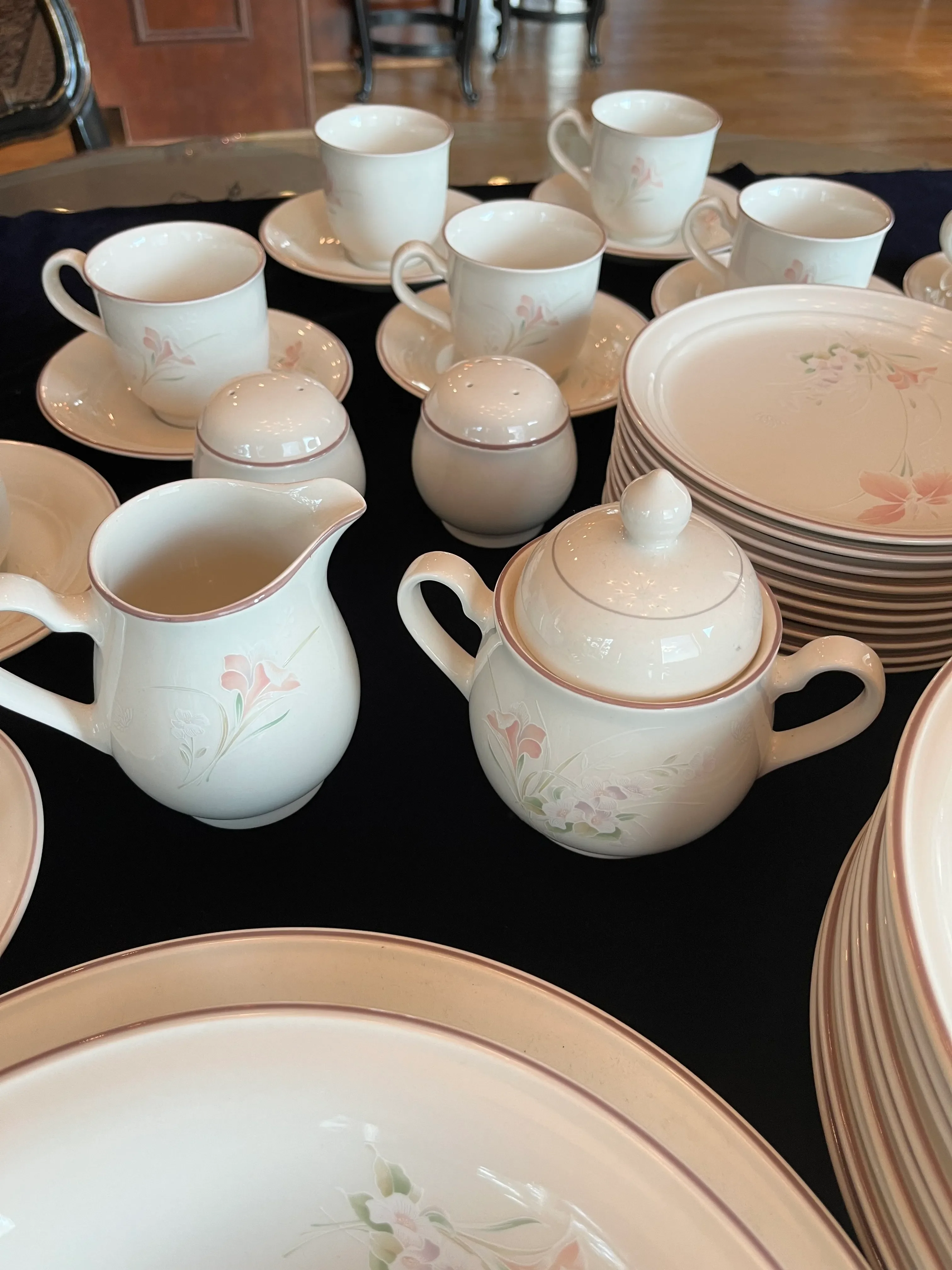 1990s Noritake Spring Orchid Fine China Dinnerware Set- 57 Pieces