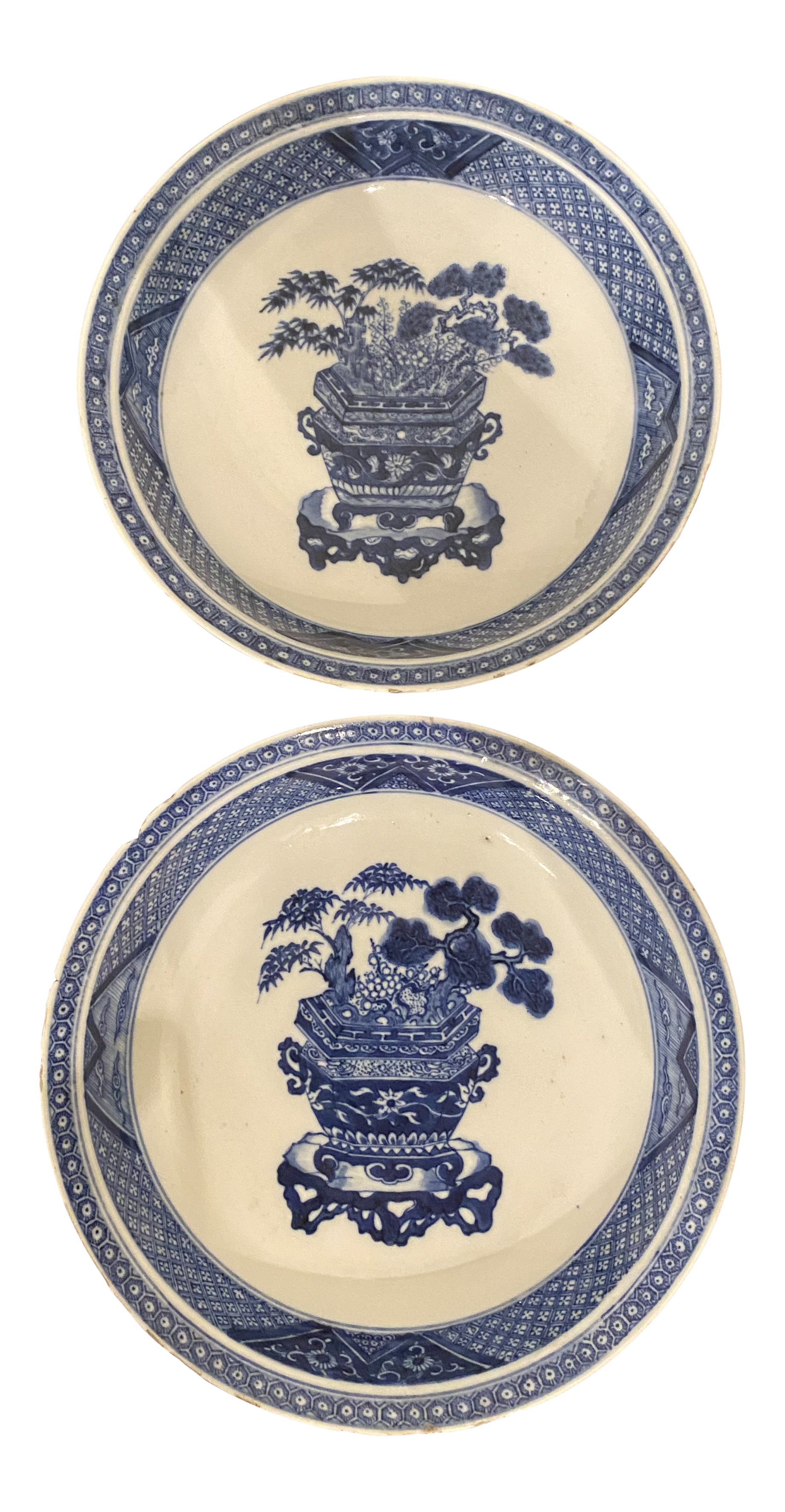 Antique Chinese Porcelain Plates Bowls With Chenghua 6 Character Mark a Pair