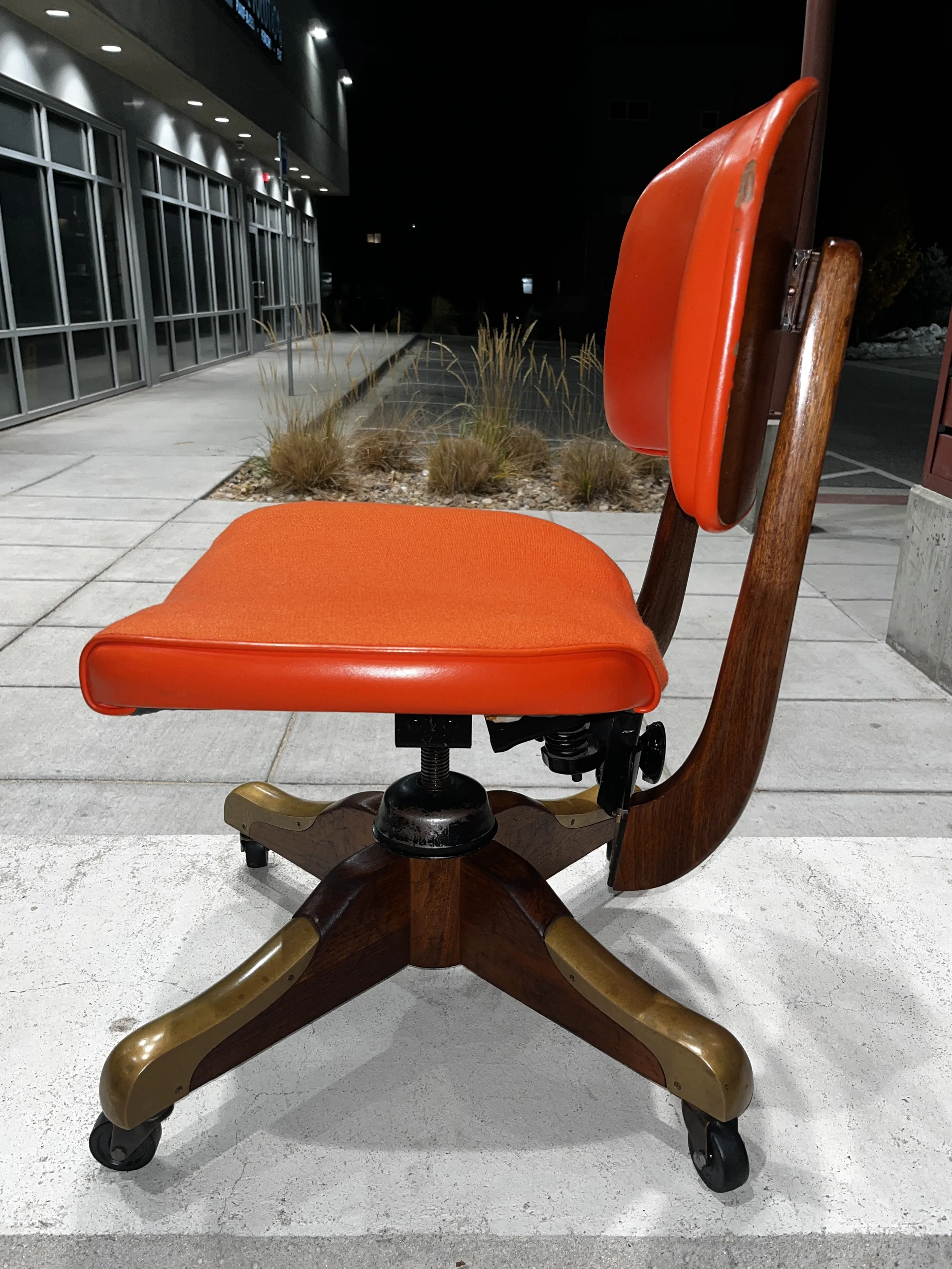 Swivel Chairs Vintage Metal Desk Chair PU Leather Office Chair Vintage High  Back Ergonomic Chairs Swivel, image size:2830x3773