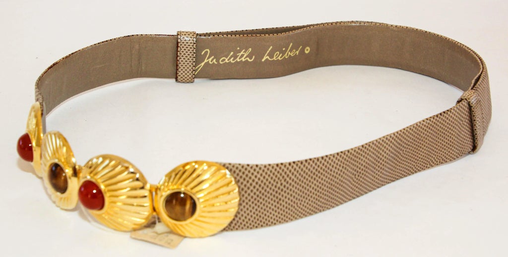 Judith Leiber Champaign Beige Textured LeatherBelt with Ornate Gold Buckle Chic Judith Leiber Gold Buckle Adjustable Belt | Mercari main image 2