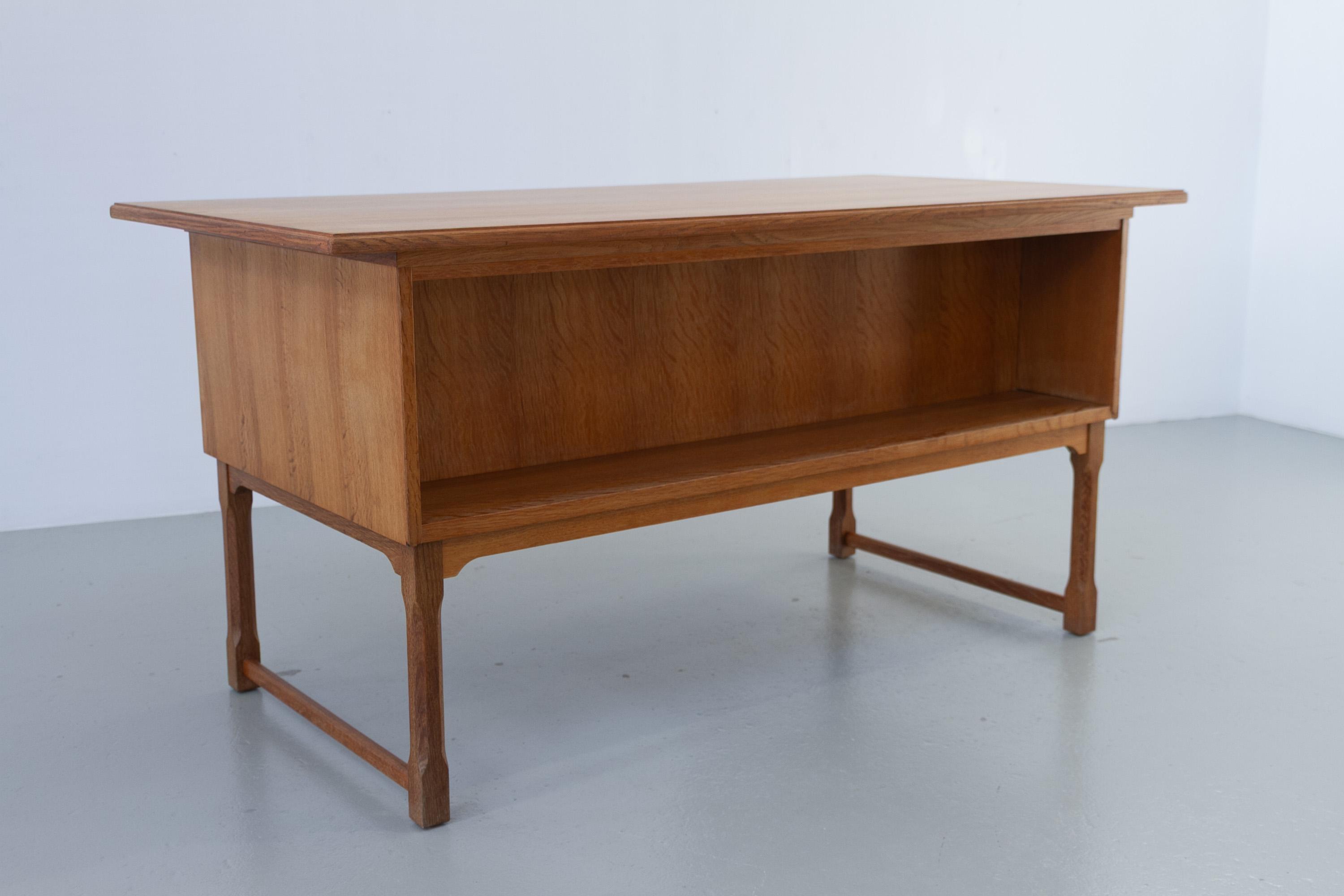 Mid-Century Modern Danish Freestanding Oak Desk by Henning Kjærnulf, 1960s