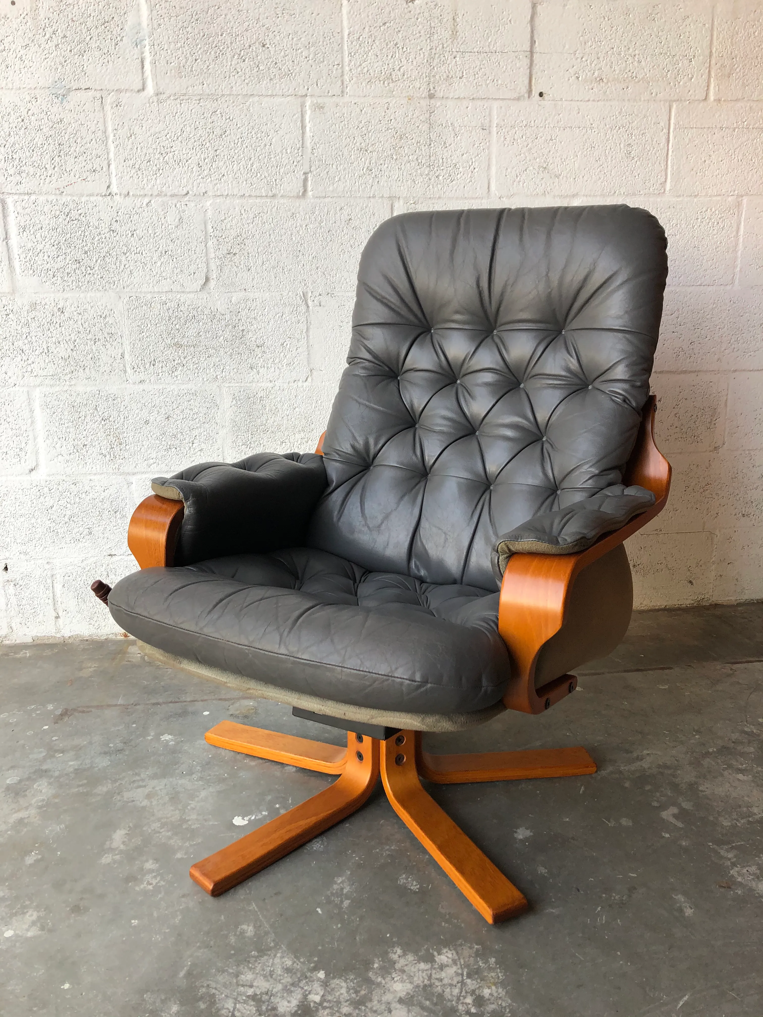 Vintage Mid Century Modern Scandinavian Lounge Chair & Ottoman