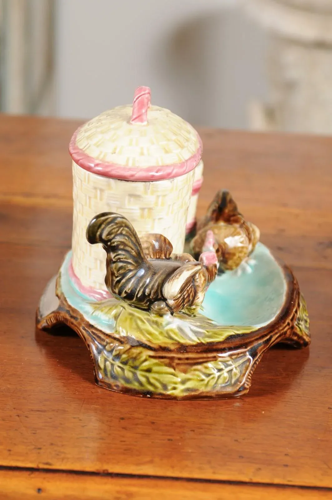 Eichwald Majolica Tobacco Jar With Roosters Pecking the Ground, Circa 1870