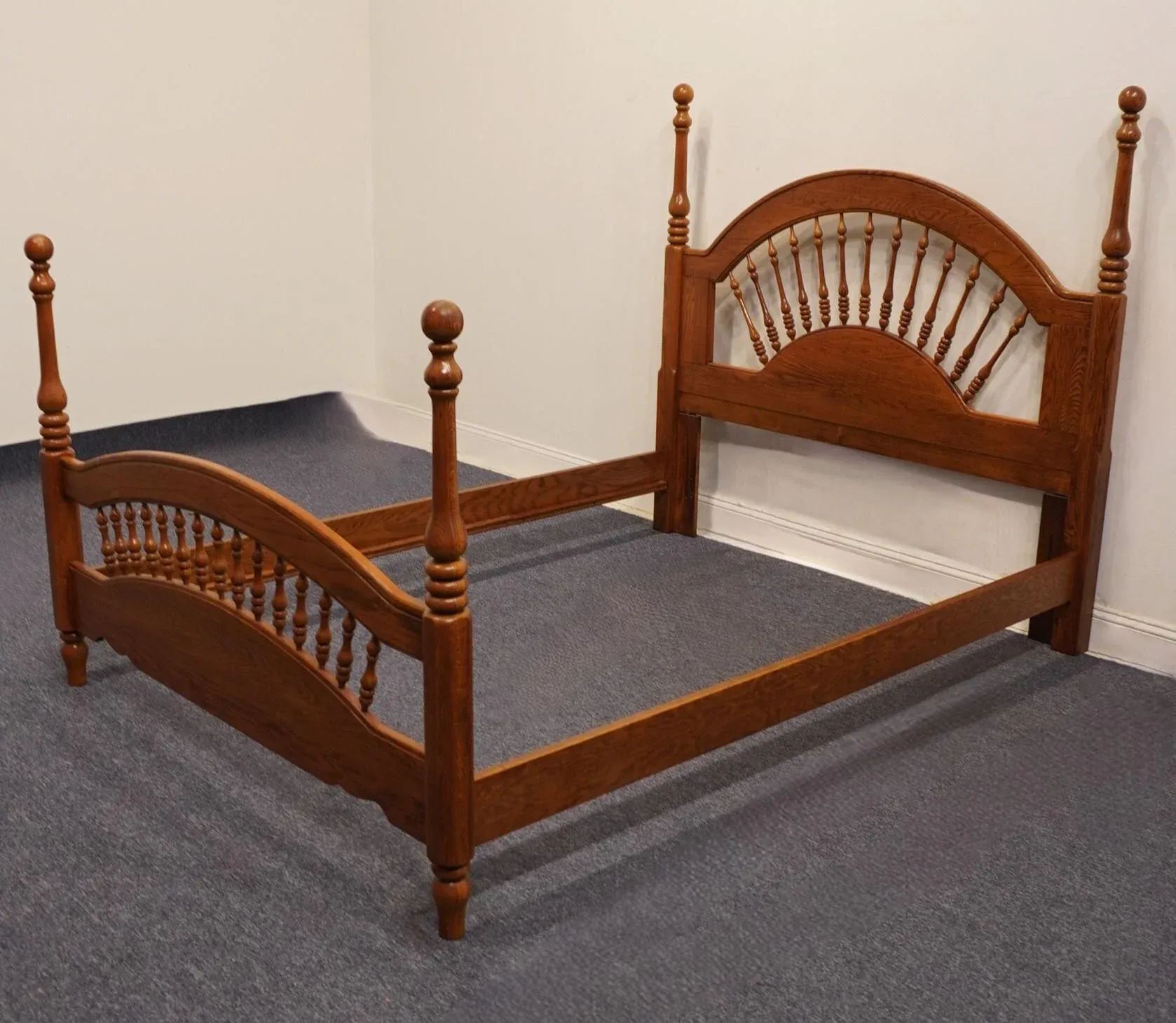 Country Corner　BELLE ILE EN MBR 木製XZ3298 Amazon.com: Signature Design by Ashley Roranville French