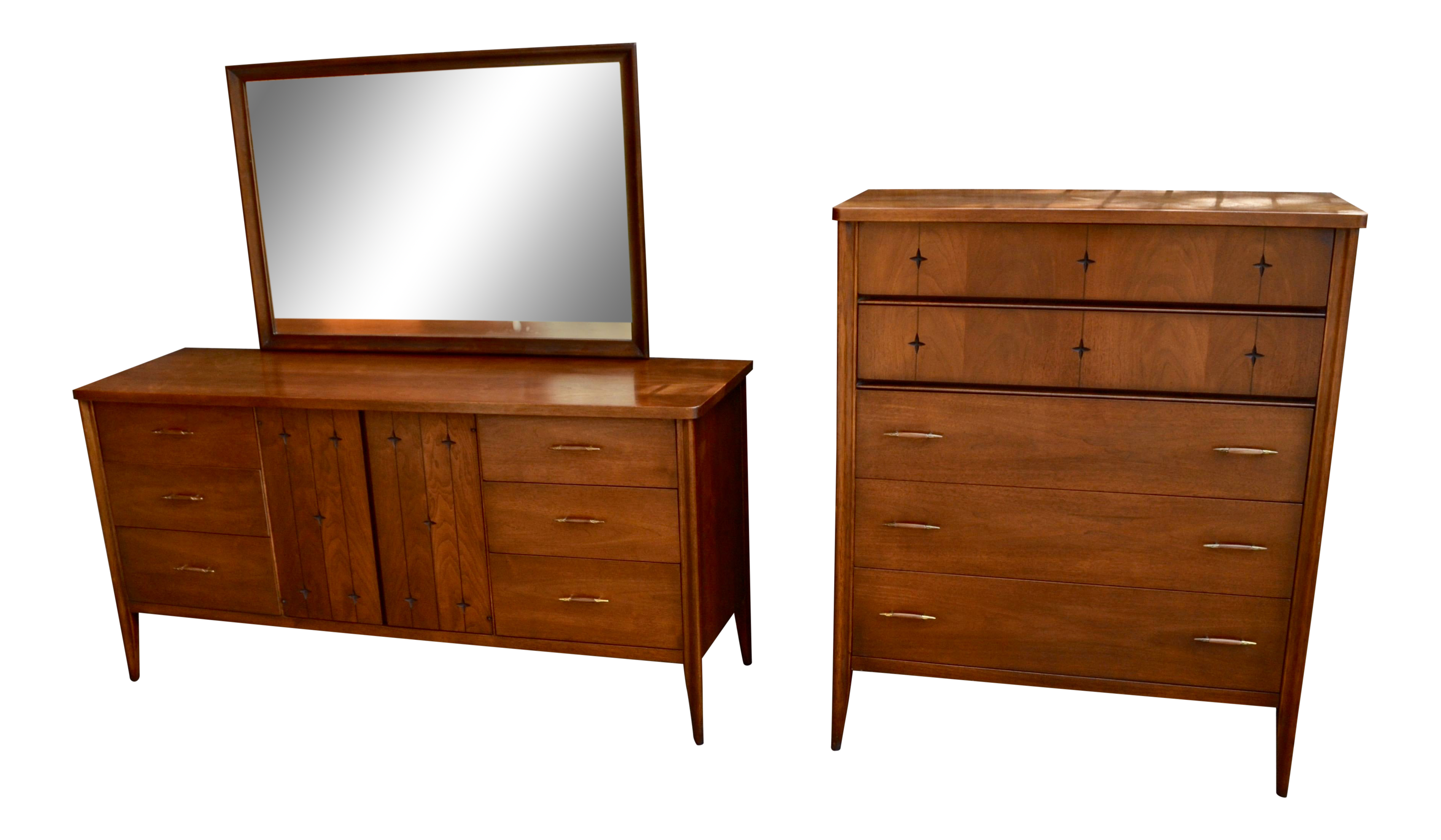 Modern 1960s Mid Century Broyhill Saga Triple Dresser With Mirror