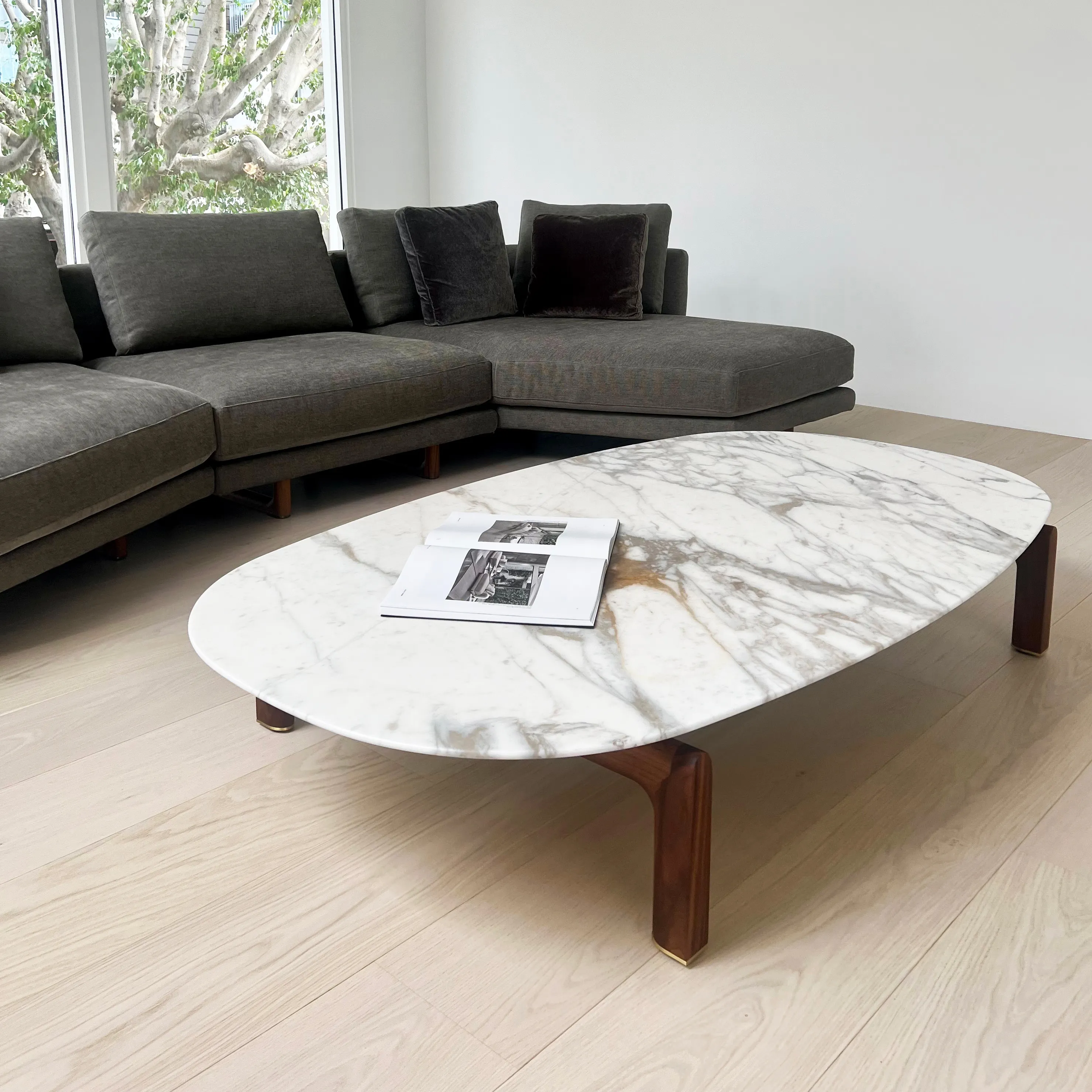 PORADA・GIOTTO Coffee table PORADA・GIOTTO Coffee table Low table with round top made of