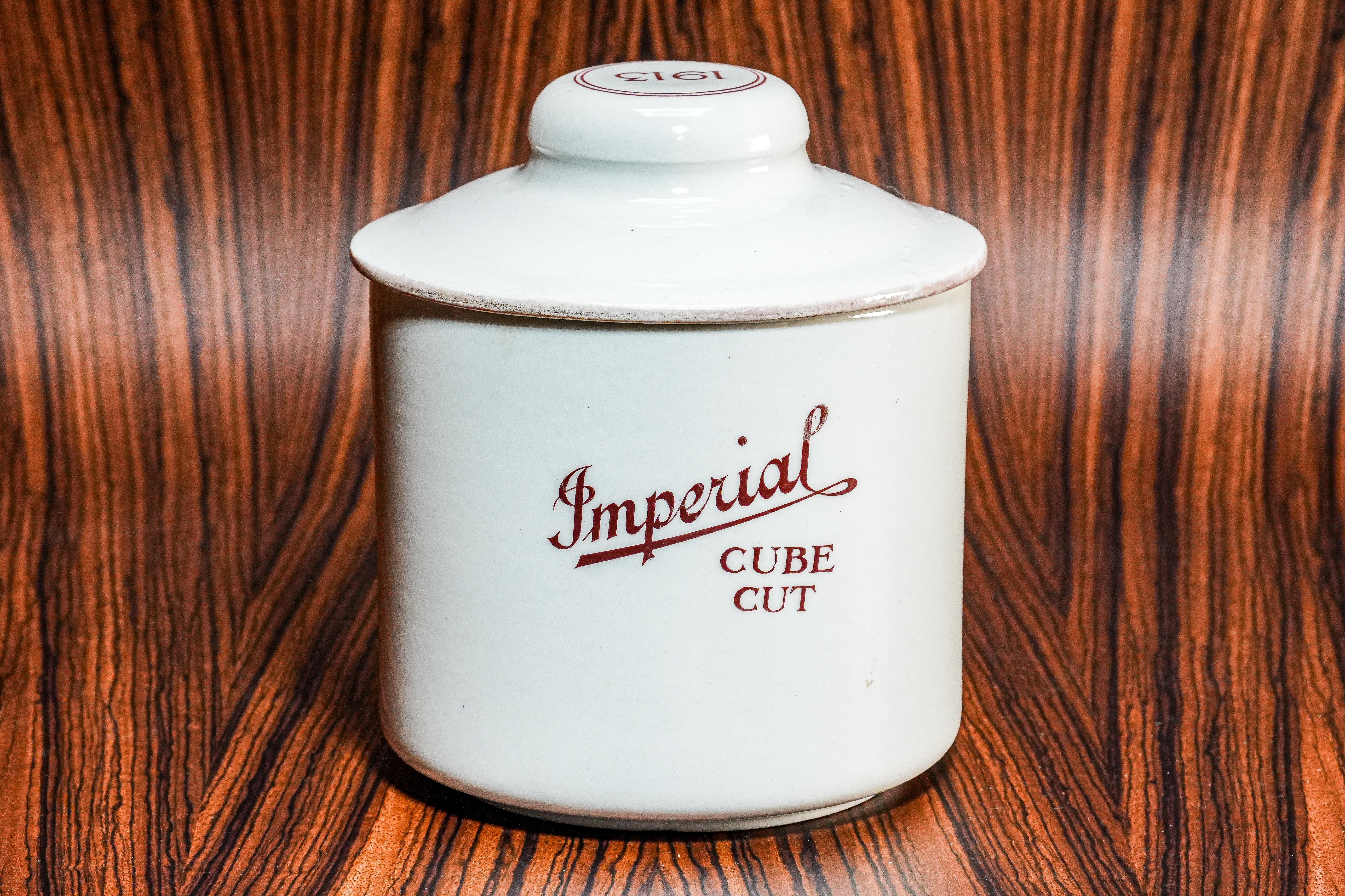 Neat Ivy League Antique Porcelain Tobacco Jar Yale, Harvard, Columbia,  Princeton Tobacciana