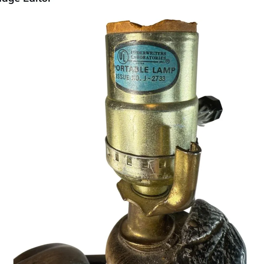 Vintage 1974 Florentine Art Studio Knight Chalkware Lamp Large