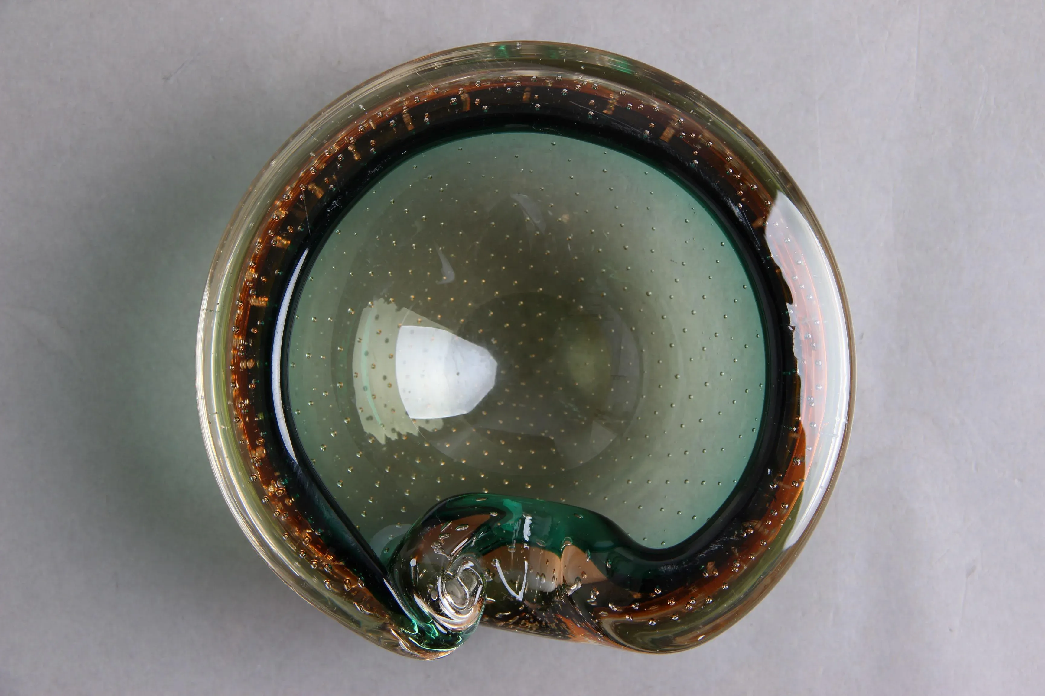 Glass Bowl in Green Glass with Air Bubbles, Murano, 1960s