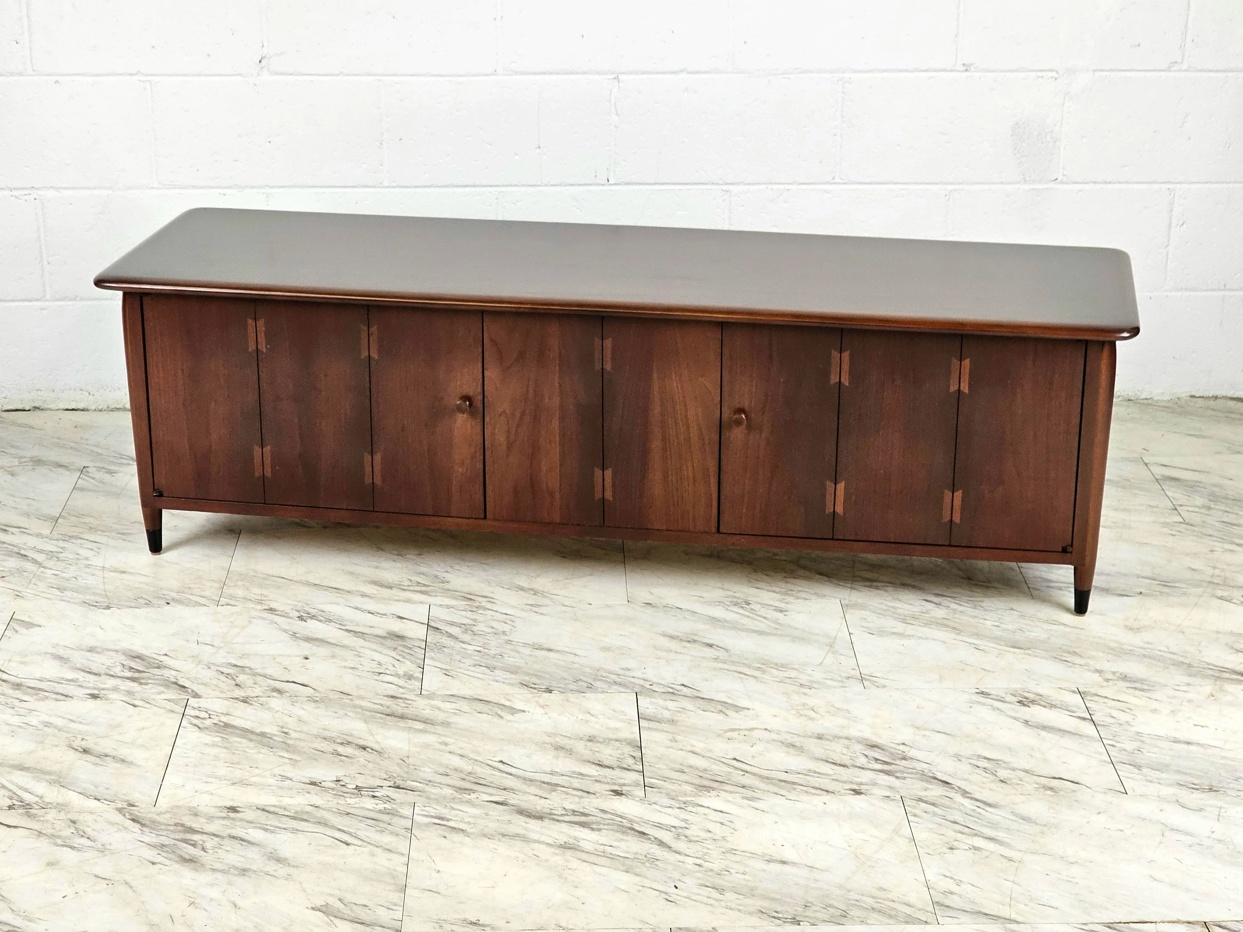 1960s Lane Acclaim Window Chest | Chairish