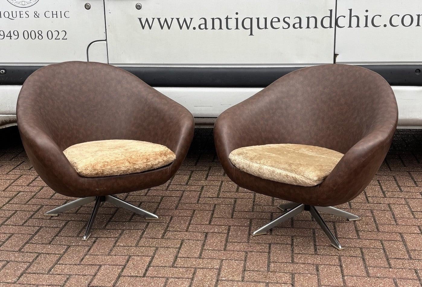 Mid-Century Modern Swivel Pod Armchairs, Set of 2
