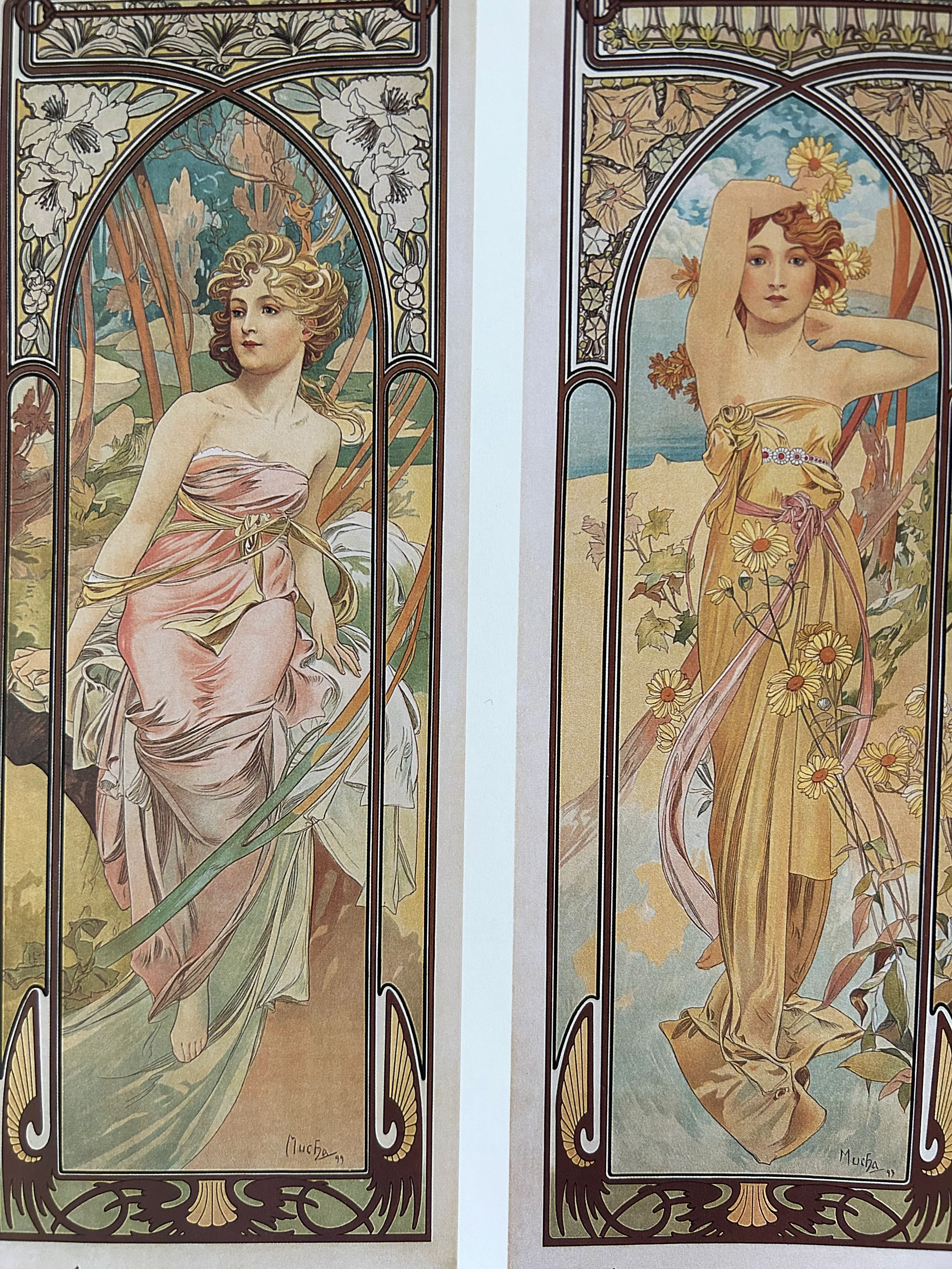 Alphonse Mucha アート作品 2点セット Mucha: Alphonse Mucha Art Nouveau by Sarah Mucha | Chairish