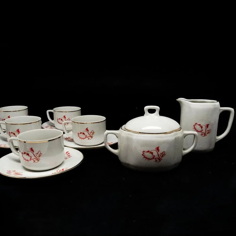 Art Deco Coffee Cups and Saucers from mielw Factory, Poland, 1930s, Set  of 14