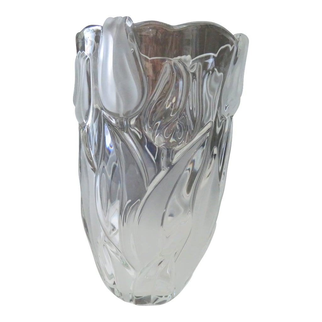 Mikasa Geometrische Keramik-Vase Aus Steinzeug – Weiß Mit Streifen, 19 X 7 X 27 Cm, Für Blumen & Deko