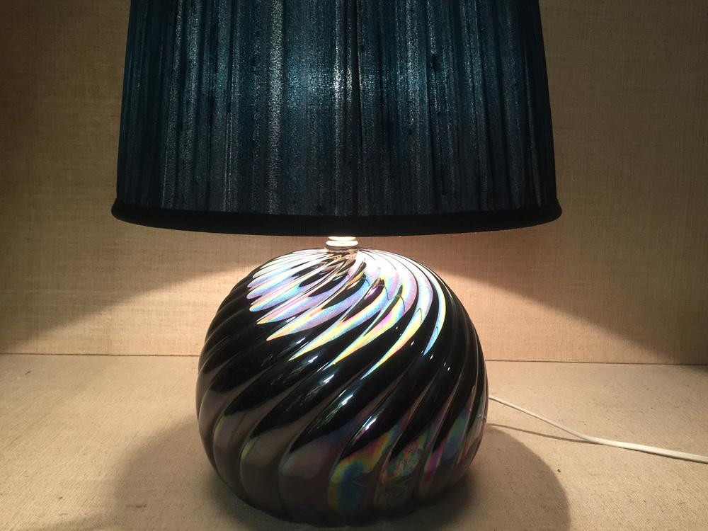 Iridescent Ceramic Basic Lamp