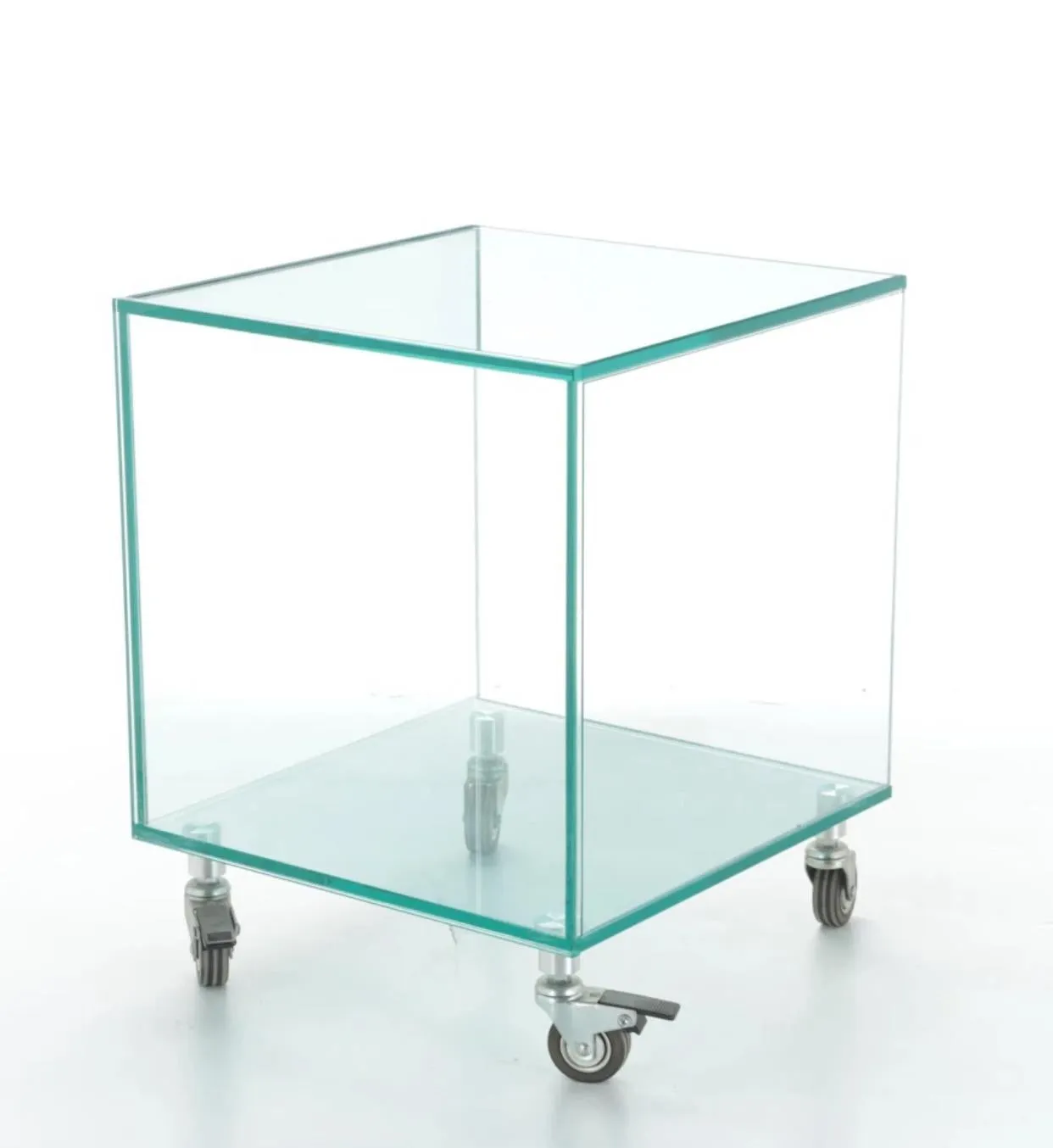 loan Nemtoi (Romanian, born 1964) Hand Blown Art Glass Vase