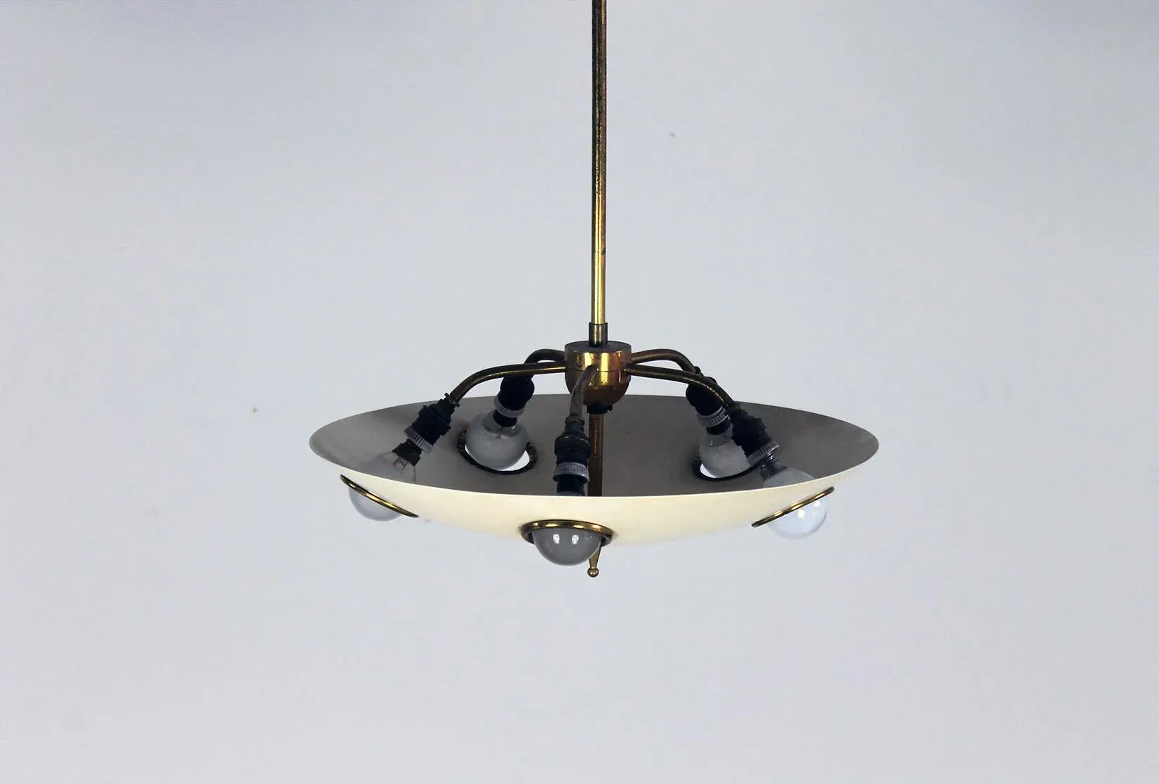 Chandelier in Lacquered Aluminum and Brass from Lumen, Milano, Italy, 1950s