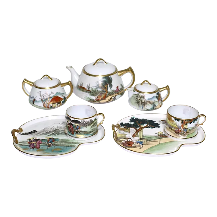 Fine Vintage Taisho Period Hand PaintedJapanese Kutani Whtie Porcelain