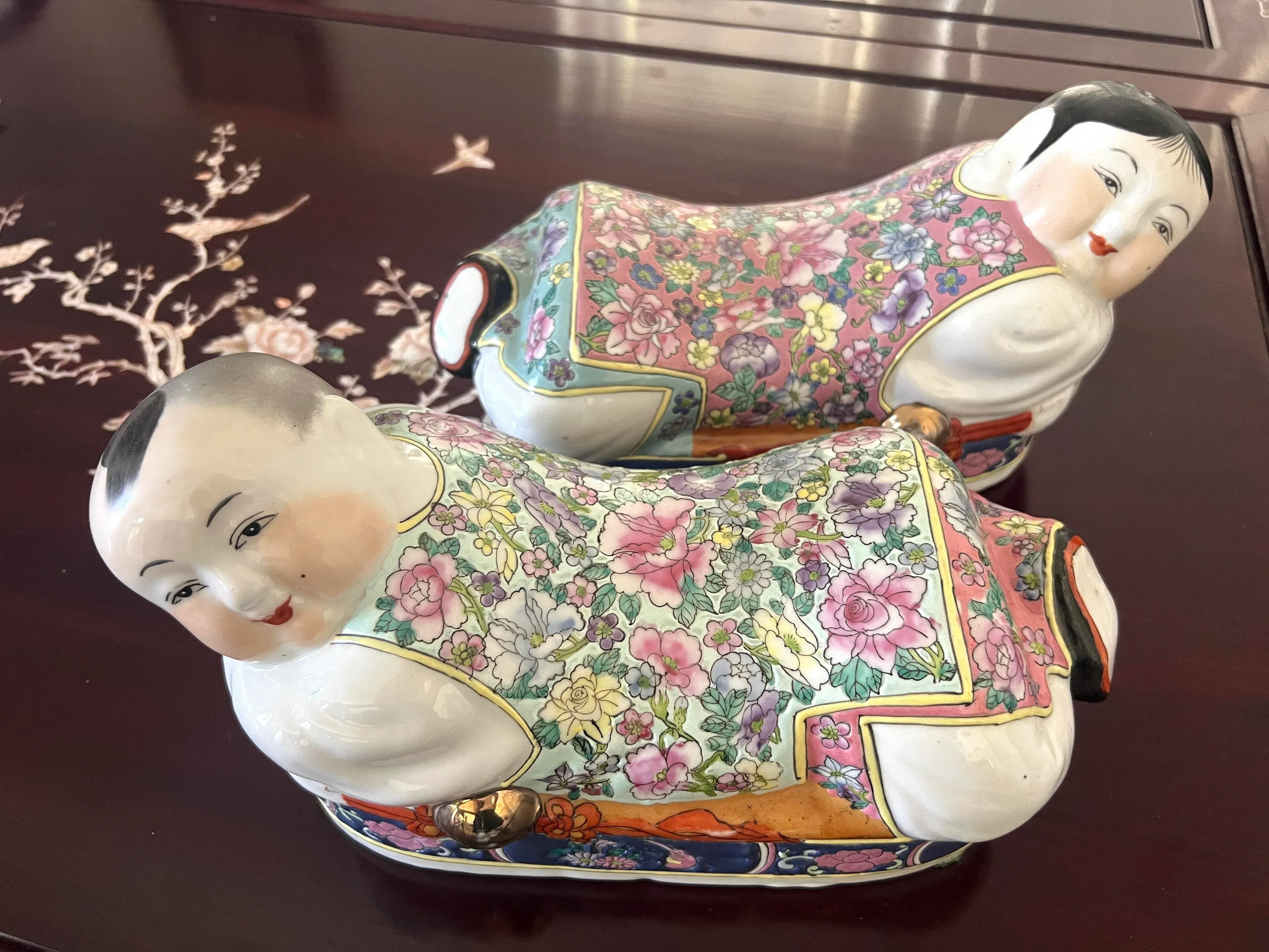 Artist Signed Hong Kong Chinese Famille Rose Figural Porcelain Pillows /  Headrests With Gold Highlights - A Pair