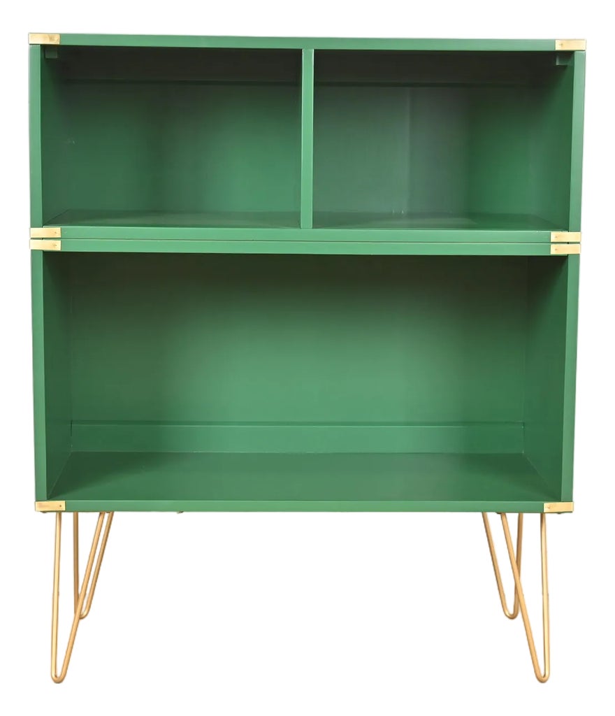 Thomasville Mid-Century Hollywood Regency Campaign Green Lacquered