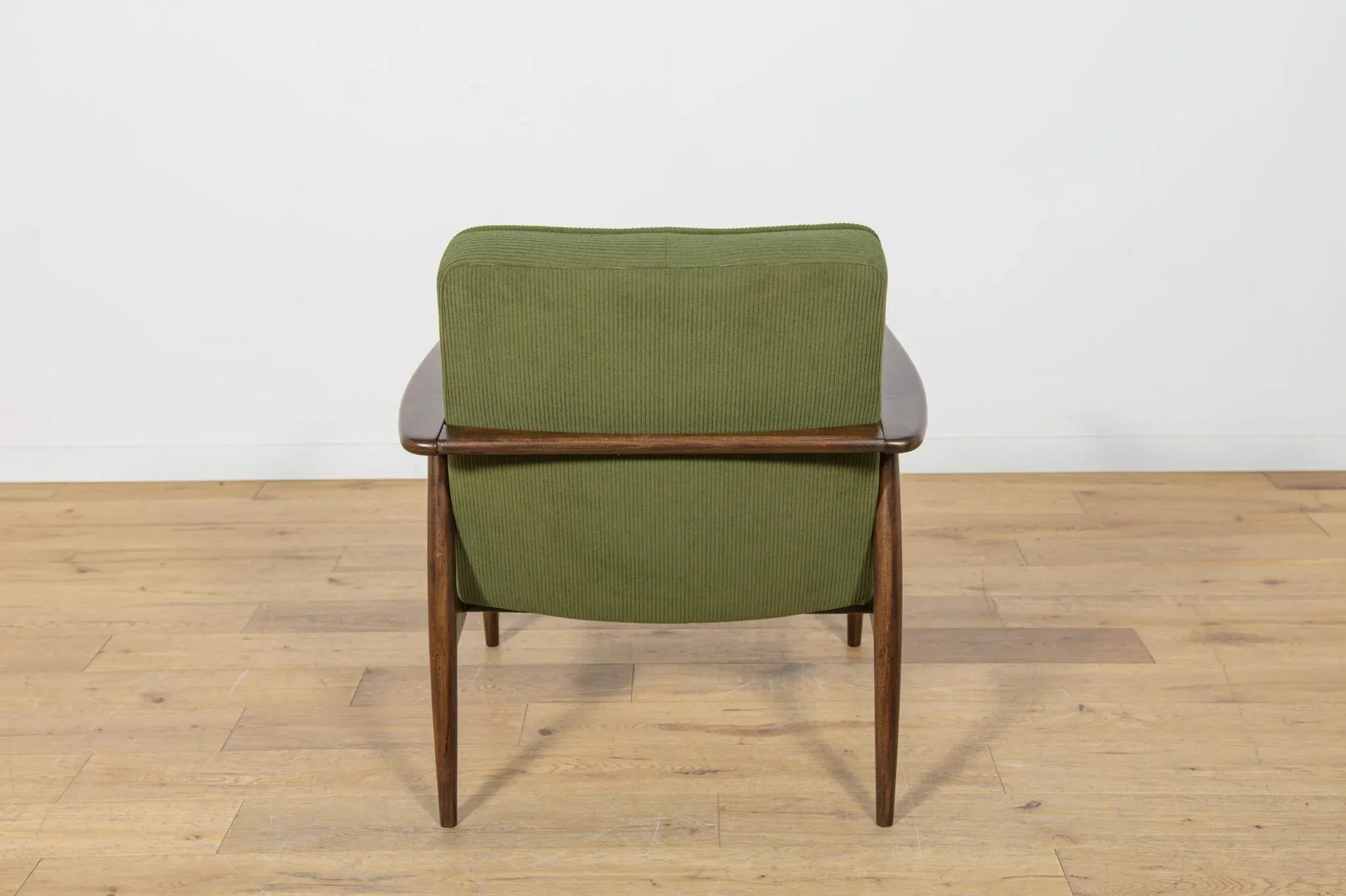 Model 300-192 Armchair by Juliusz Kedziorek for Goscinska Furniture Factory, Poland, 1970s