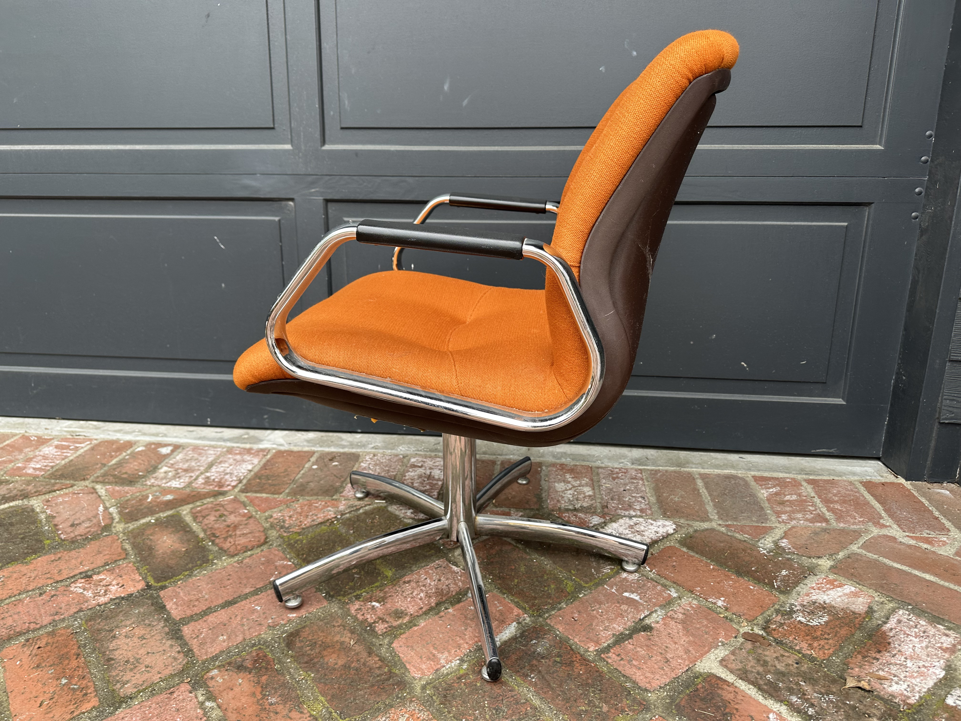 1990s Steelcase Office Chair, Model 454, by Charles Pollock