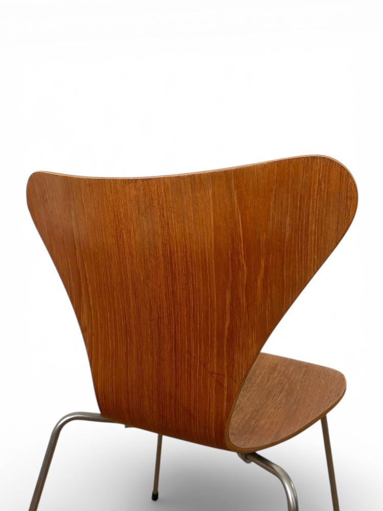 Series 7 Chair in Teak by Arne Jacobsen for Fritz Hansen