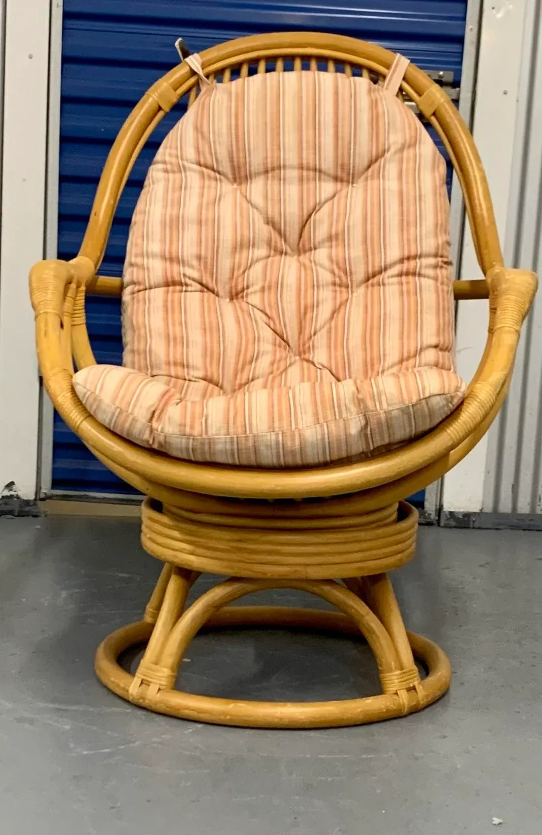 Oversized Circular Bamboo Chair Vintage Circle Chair VINTAGE