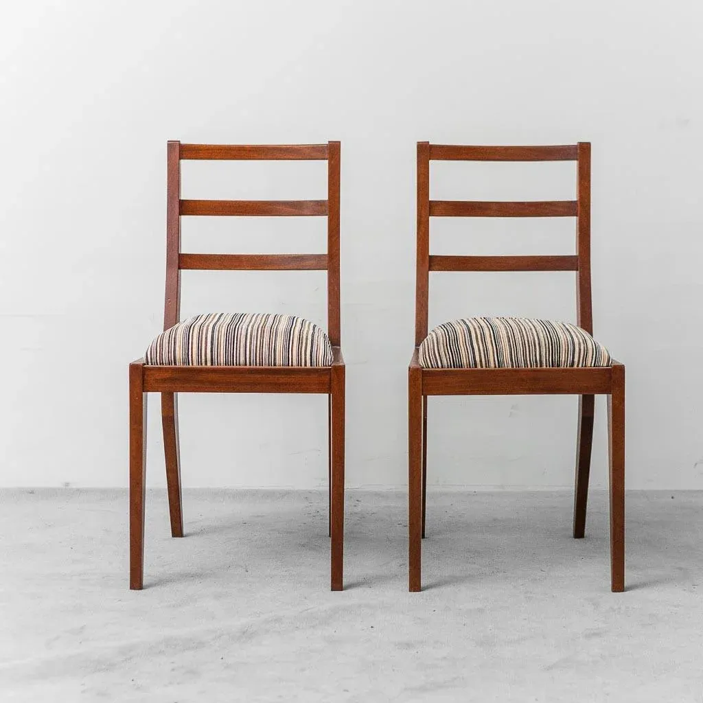 Mid 20th Century Arne Jacobsen for Fritz Hansen Series - Set of