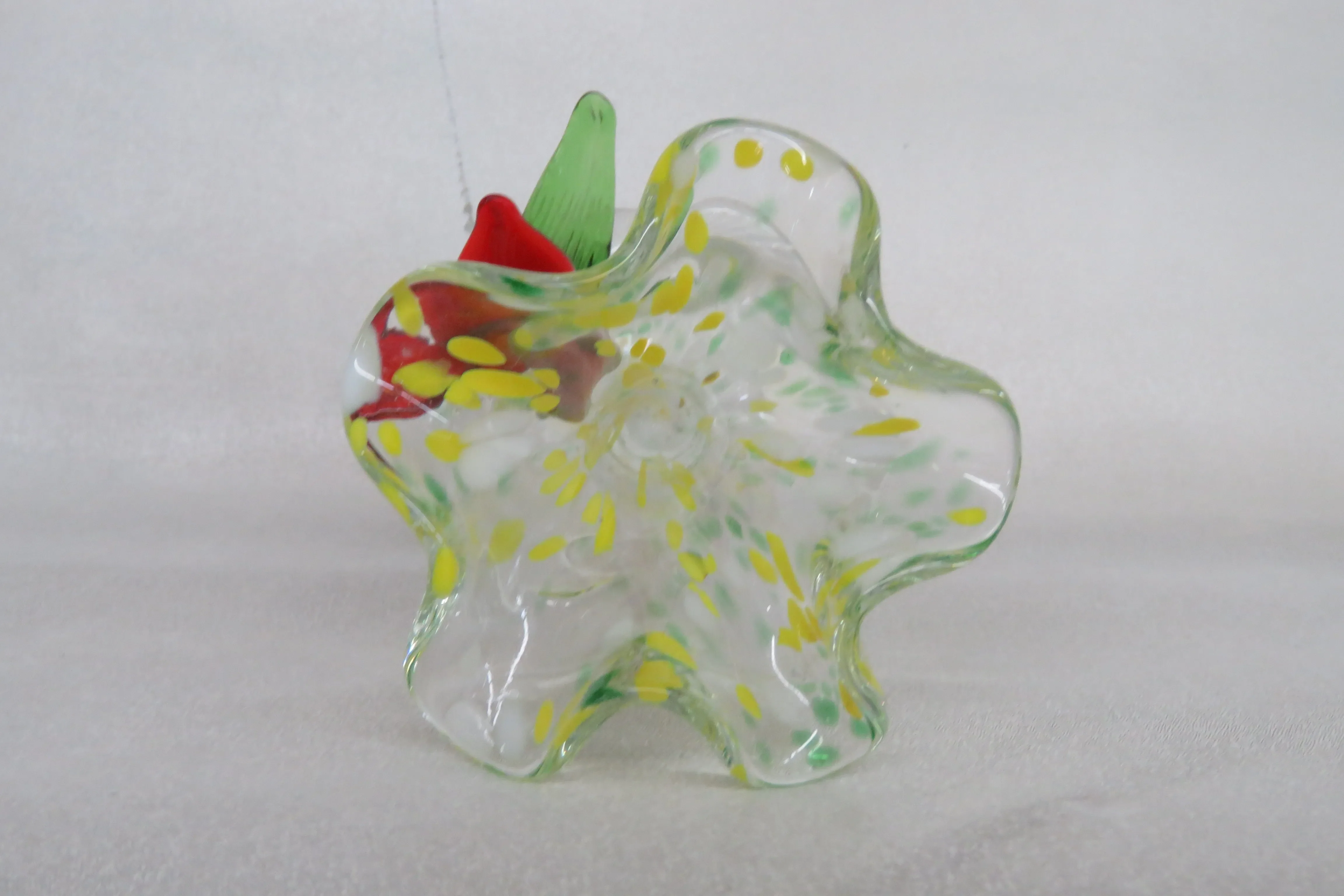 Murano Mid Century Raised Flowers Glass Vase 4434b