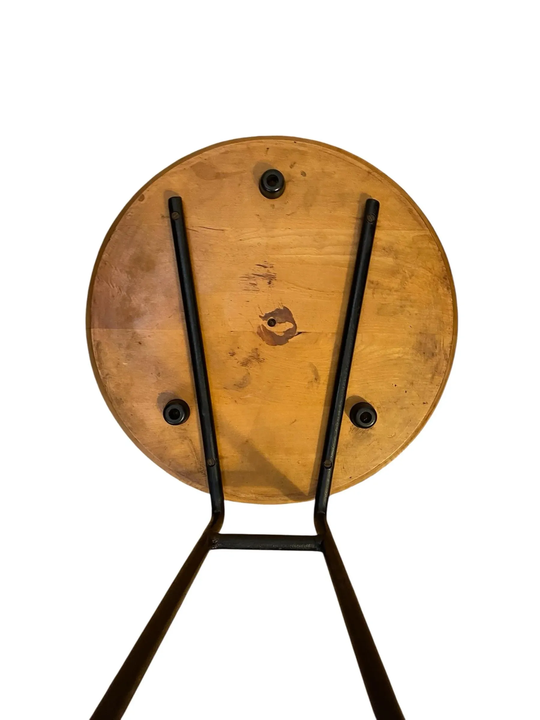Jens Risom t.710 Walnut Side Table (Medium Walnut) | Chairish