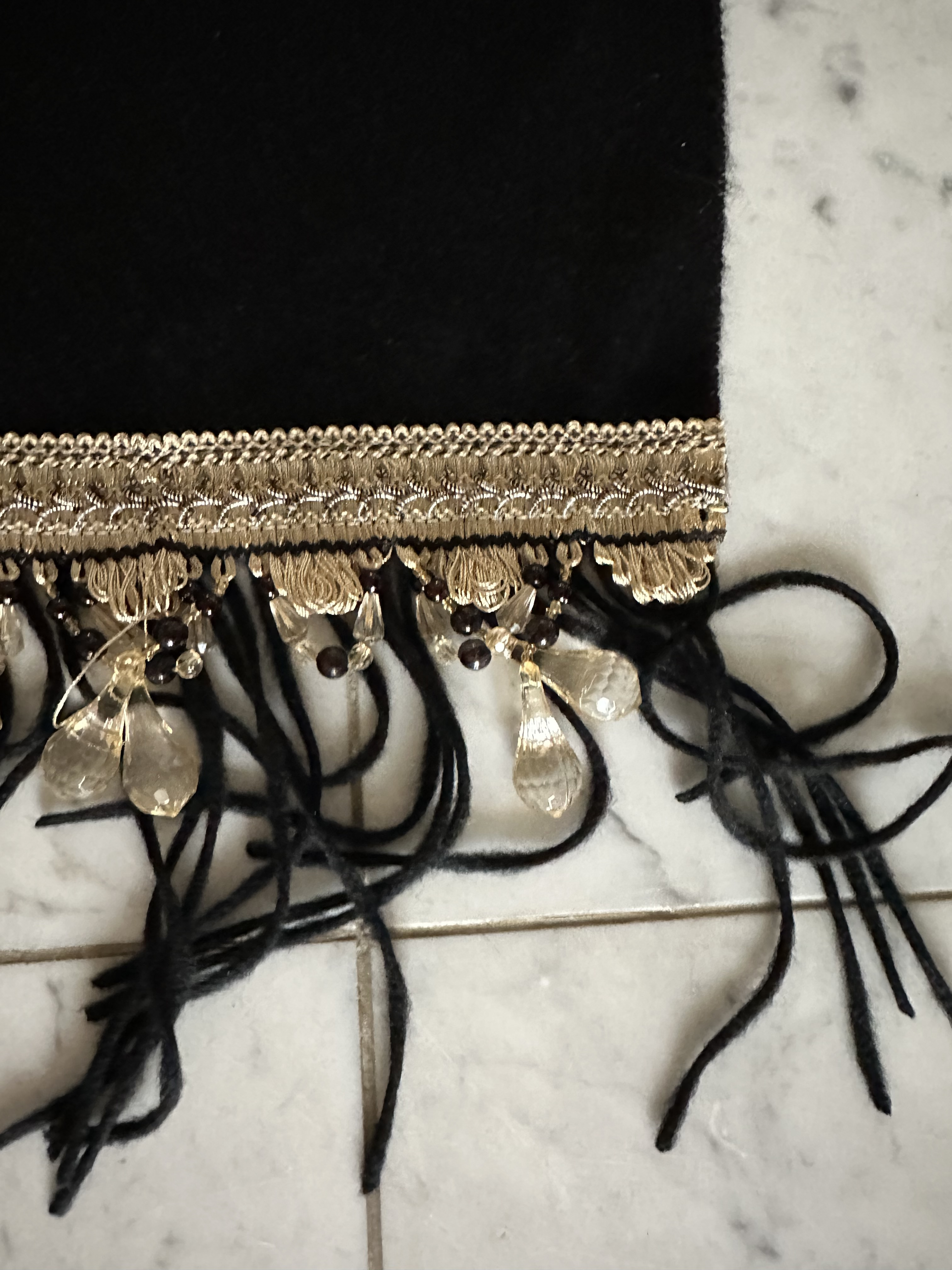 A&r cashmere throw sale