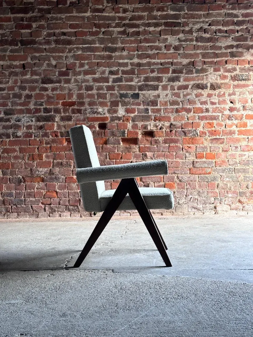 pierre-jeanneret-model-pj- pierre-jeanneret-model-pj-