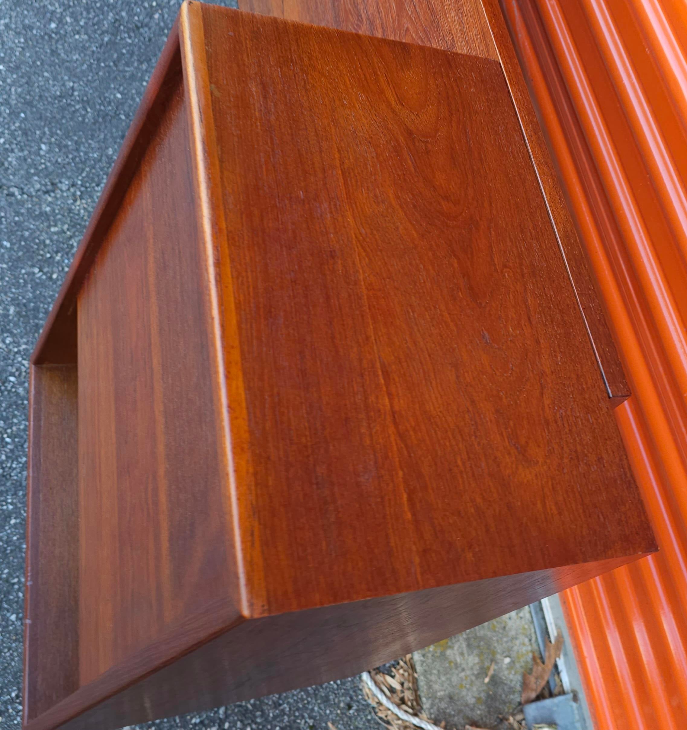 Goro\'s goro\'s K18 Eagle Metal Large, Gold Metal Large, All-Gold MetalMid Century Modern Danish Style Queen Teak Headboard With Floating Nightstands