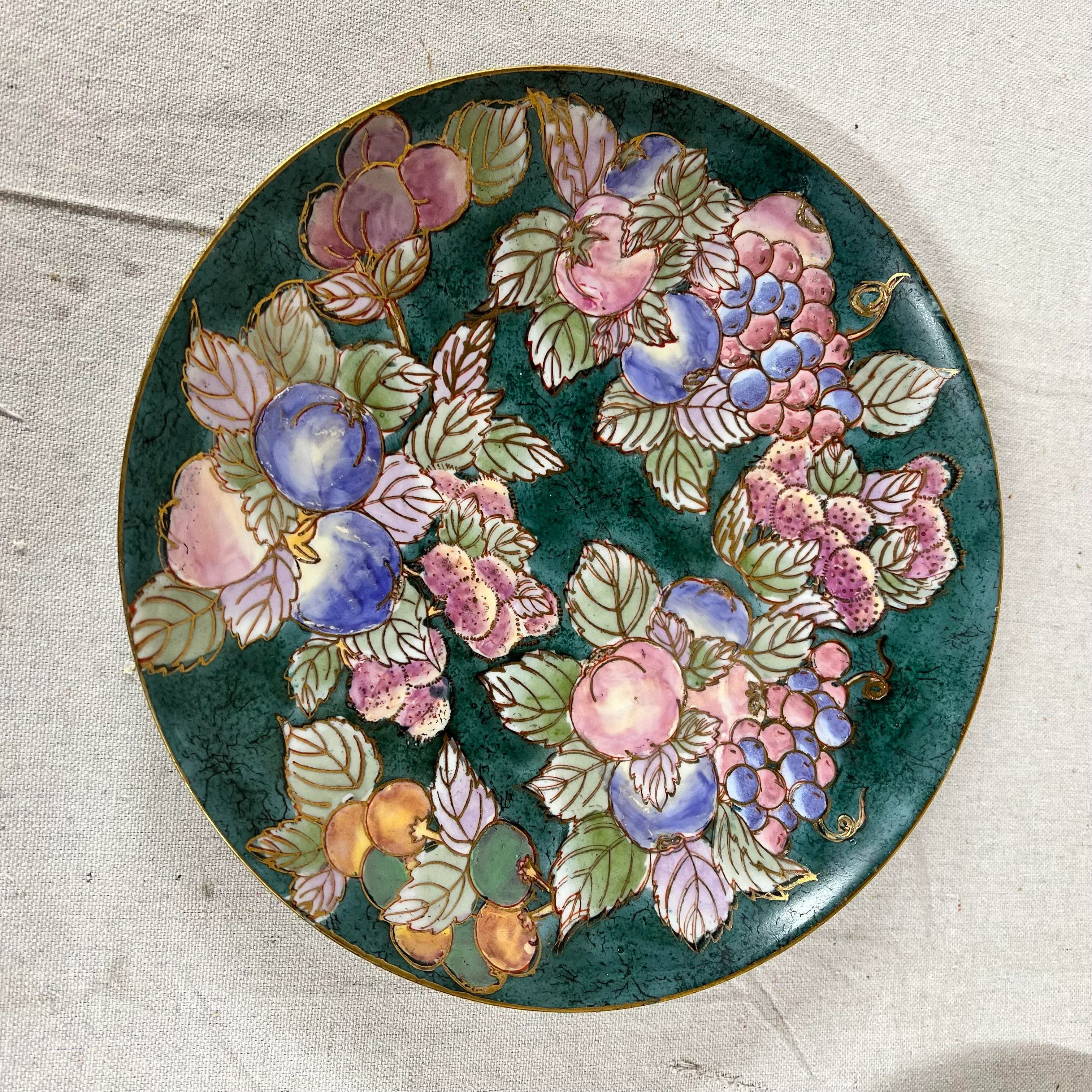 Andrea by Sadek　金彩花柄4枚セット　プレート4枚 Andrea by Sadek Decorative Plate in Floral Pattern | Chairish
