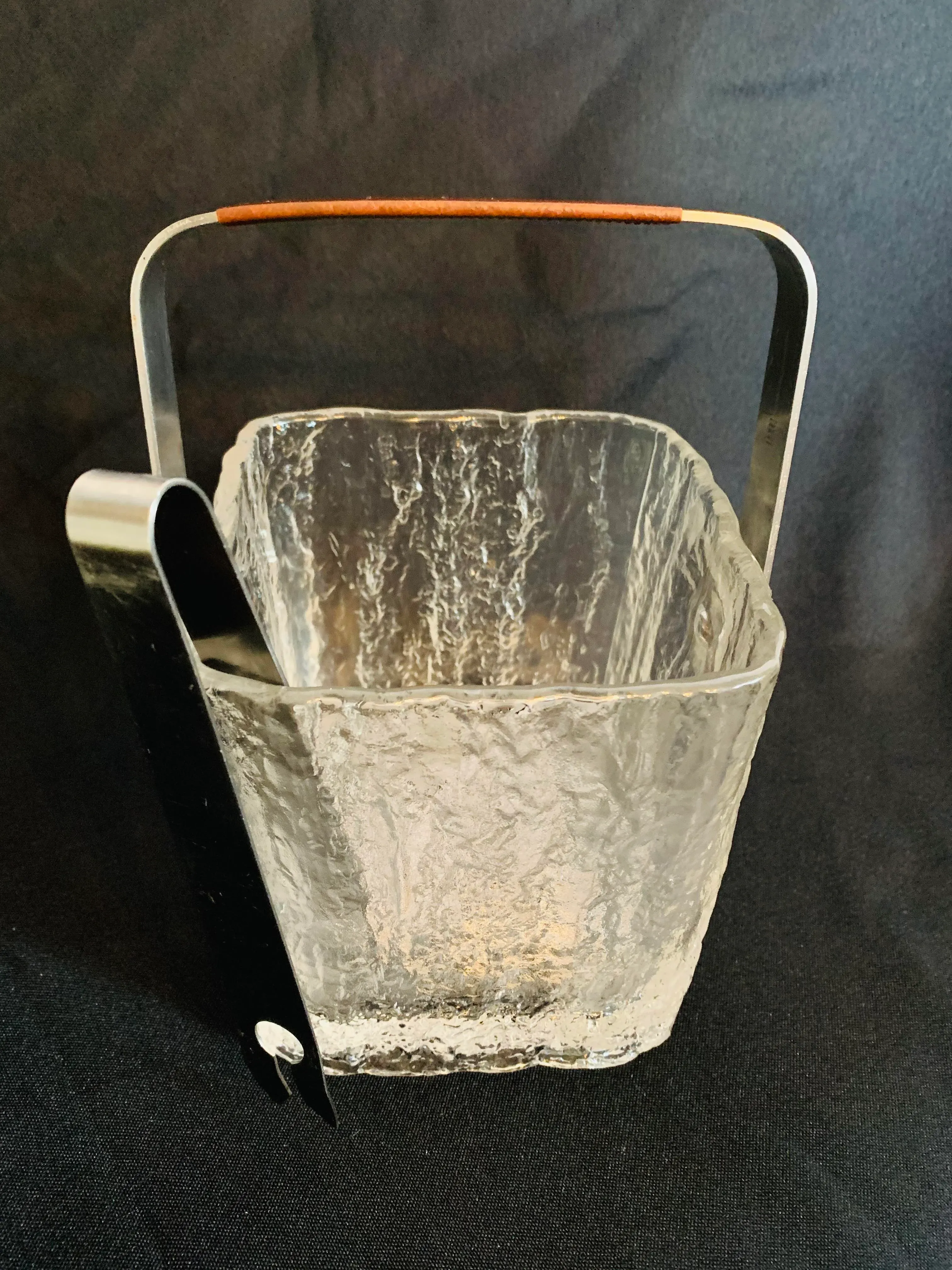 ICE MONE OG盤 Hoya Mid-Century Ice Bucket With All Original Pieces | Chairish