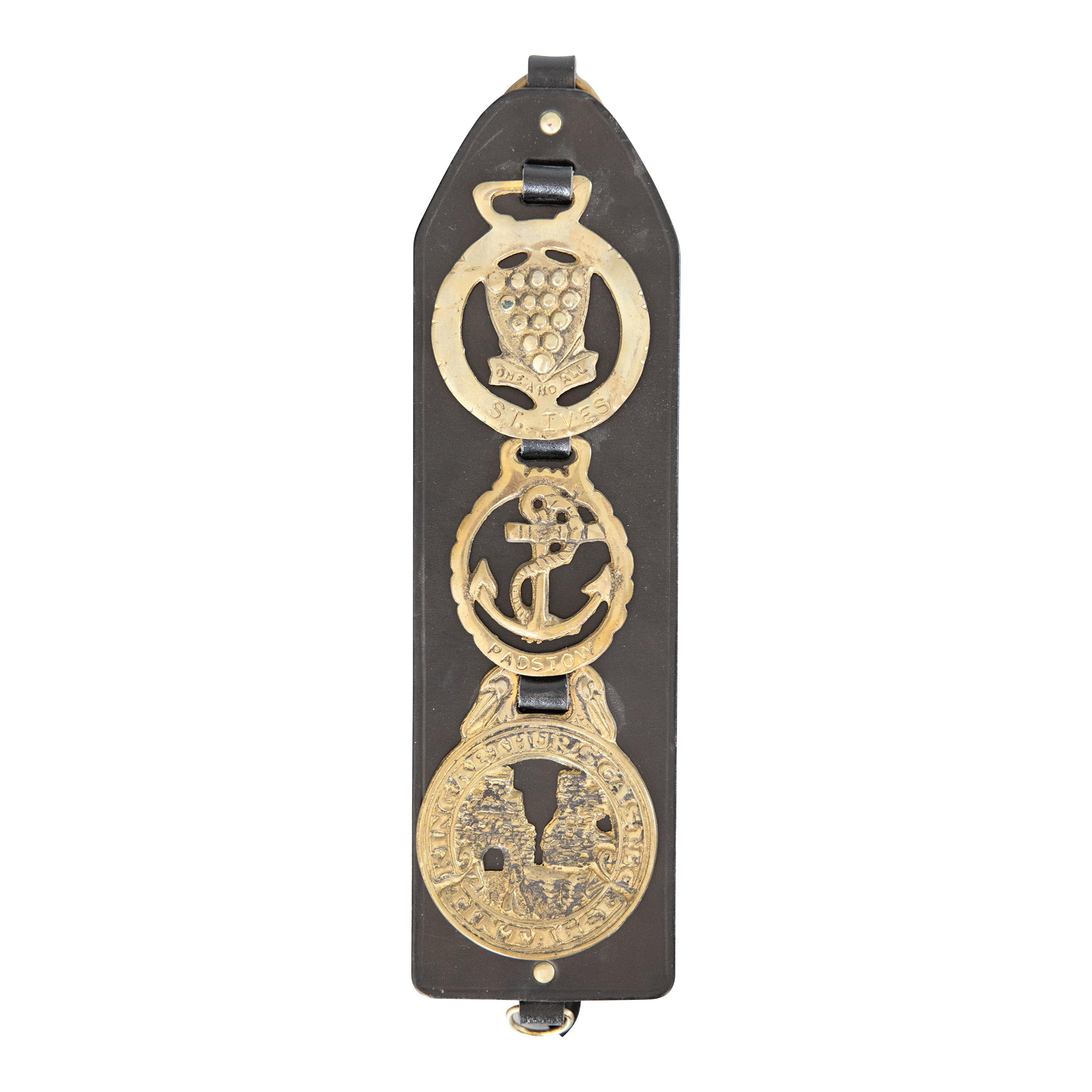 Early 20th Century English Equestrian Leather Strap With 3 Horse Brasses
