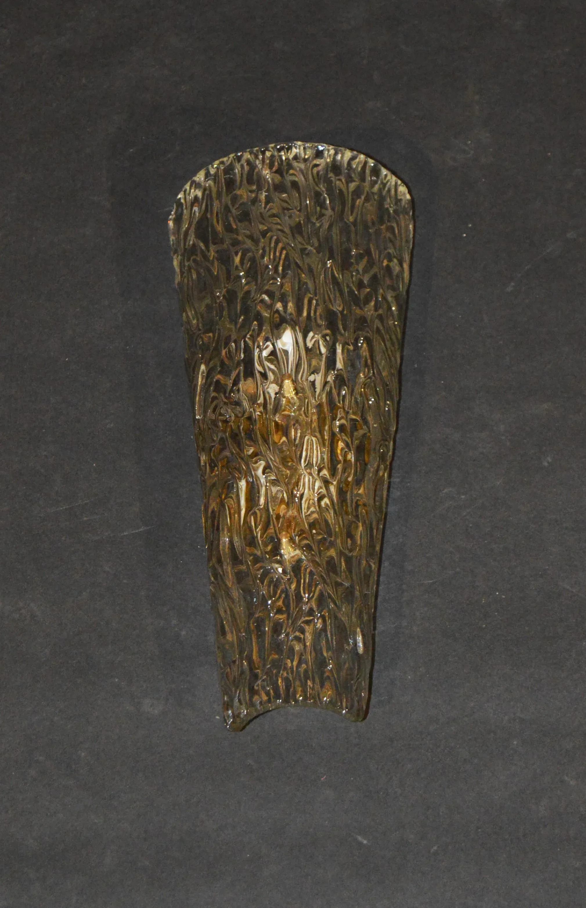 Wall Light in Ice Glass attributed to J.T. Kalmar, Austria, 1950s
