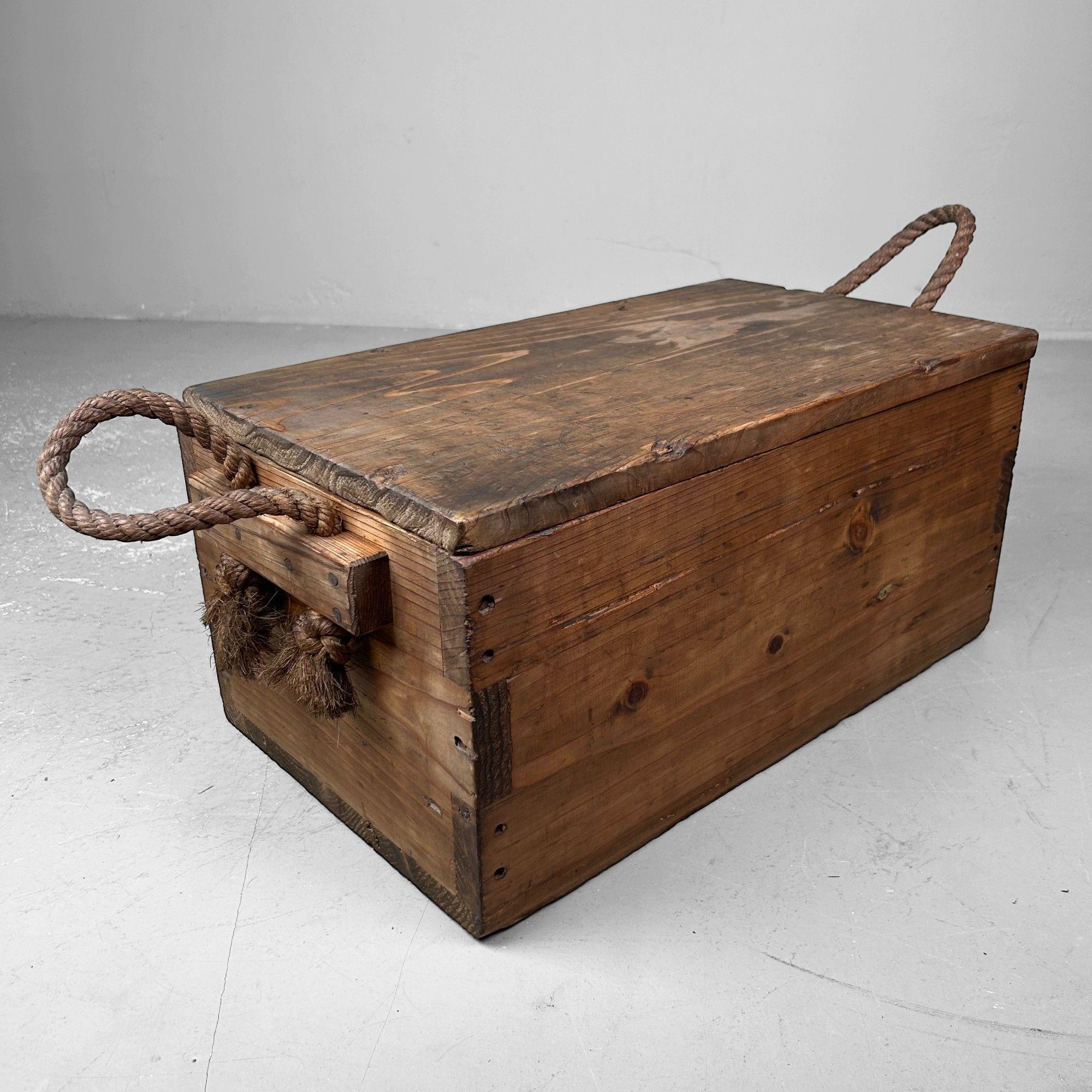 ヴィンテージ　籠 Japanese Wooden Transport Crate, 1920s | Chairish
