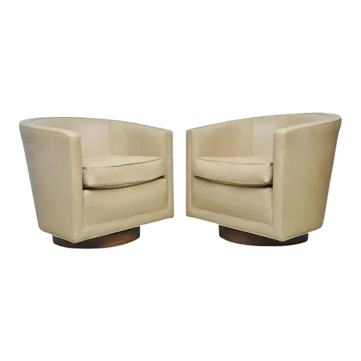 Leather Swivel Lounge Chairs Designed by Edward Wormley for Dunbar A