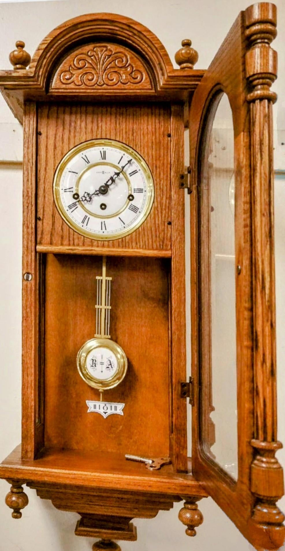 HOWARD MILLER 木製掛時計 Amazon.com: Howard Miller Elliott Wall Clock – Vintage