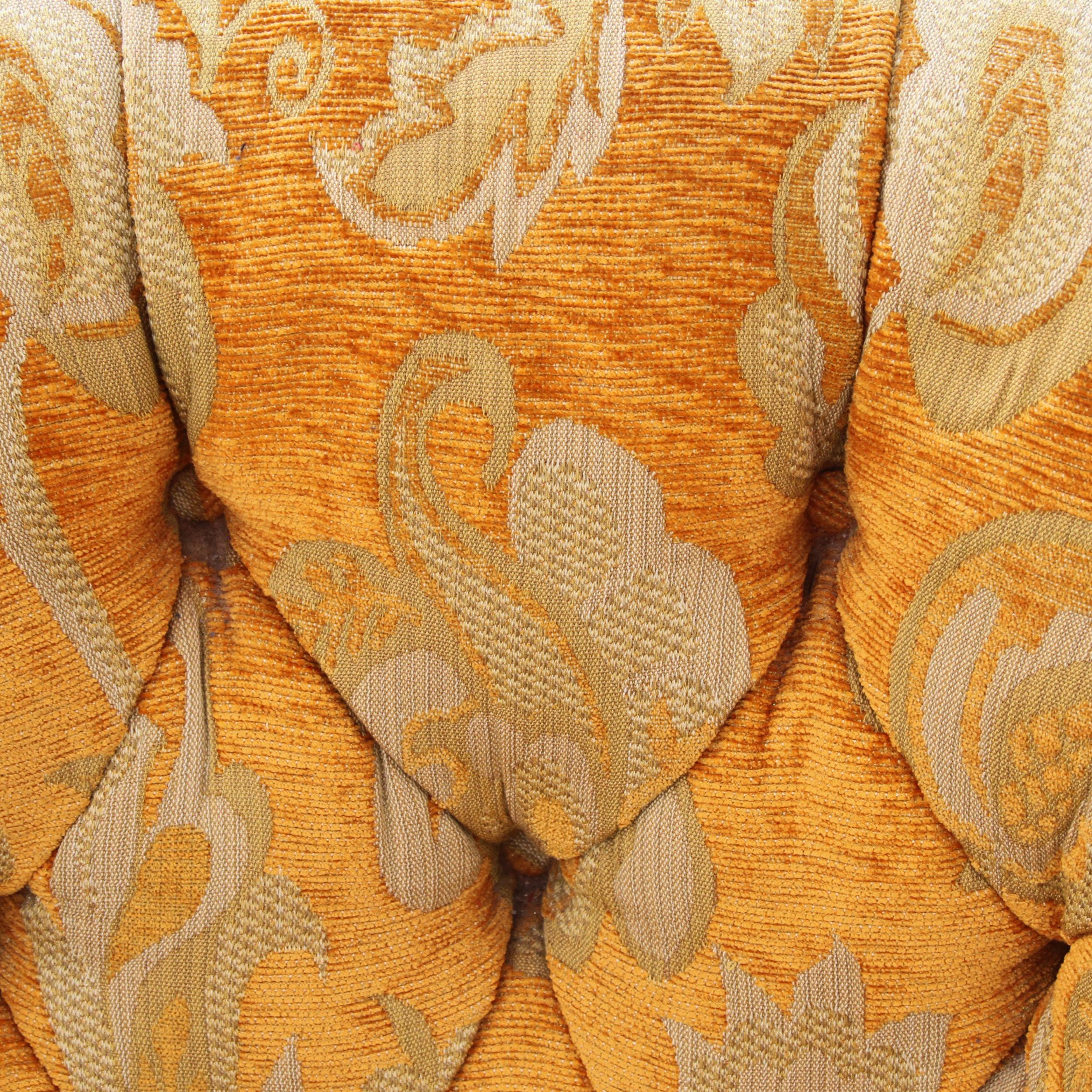 1970s Henredon Button Tufted Lounge Chair | Chairish