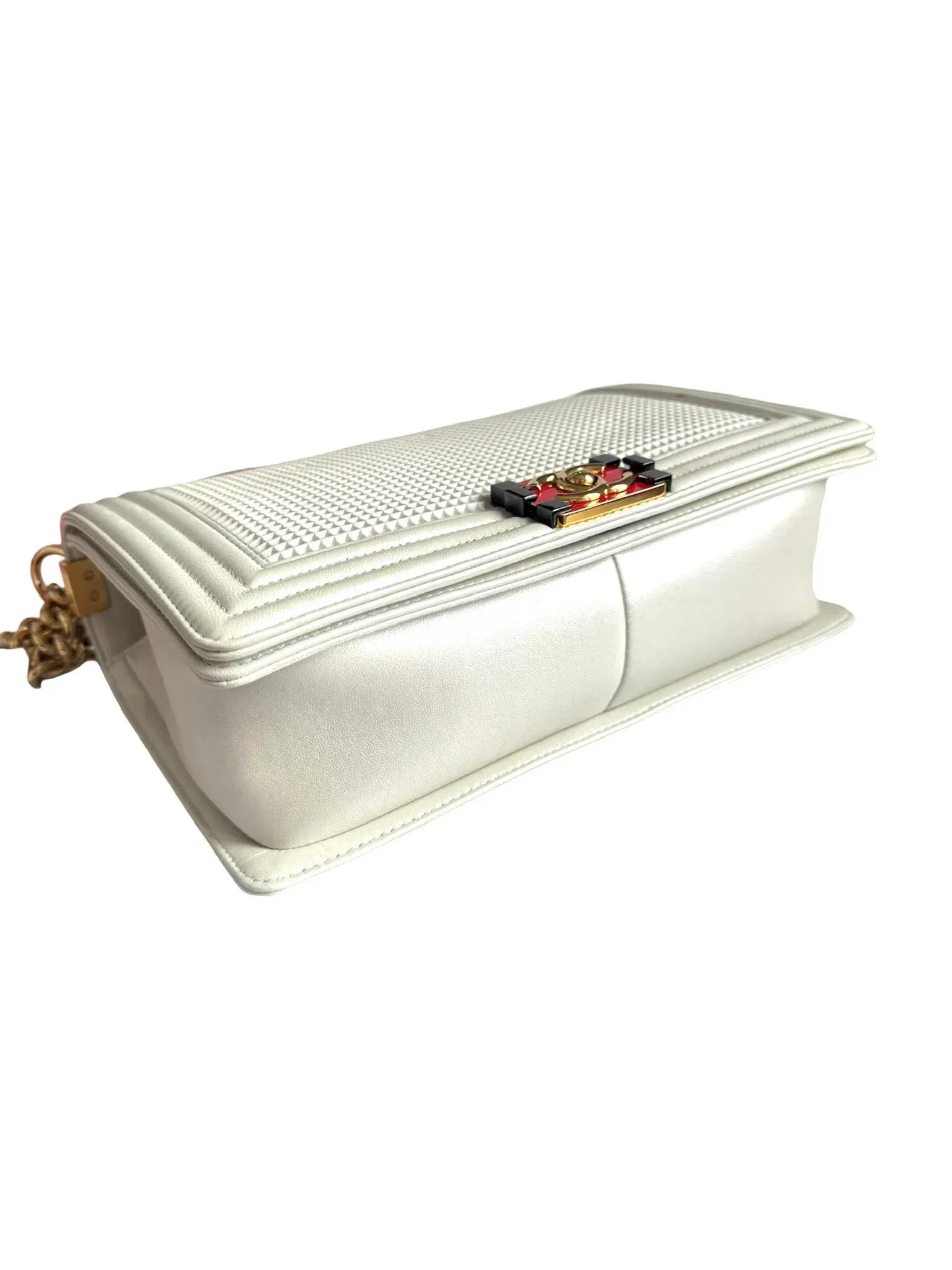 Chanel Boy Bag Cream and Gold Lambskin Leather With Red Clasp and