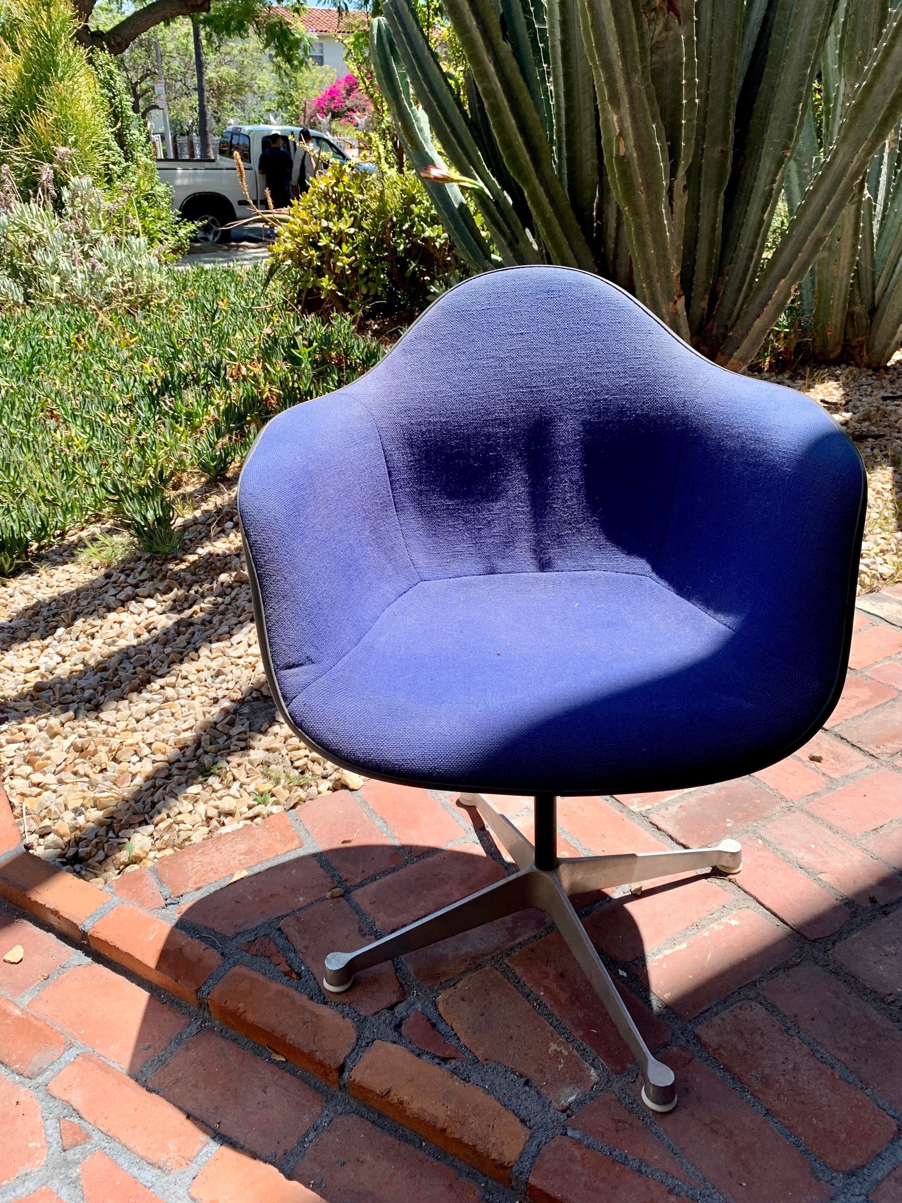 1970s Vintage Eames for Herman Miller Fiberglass Upholstered Blue Shell  Chair