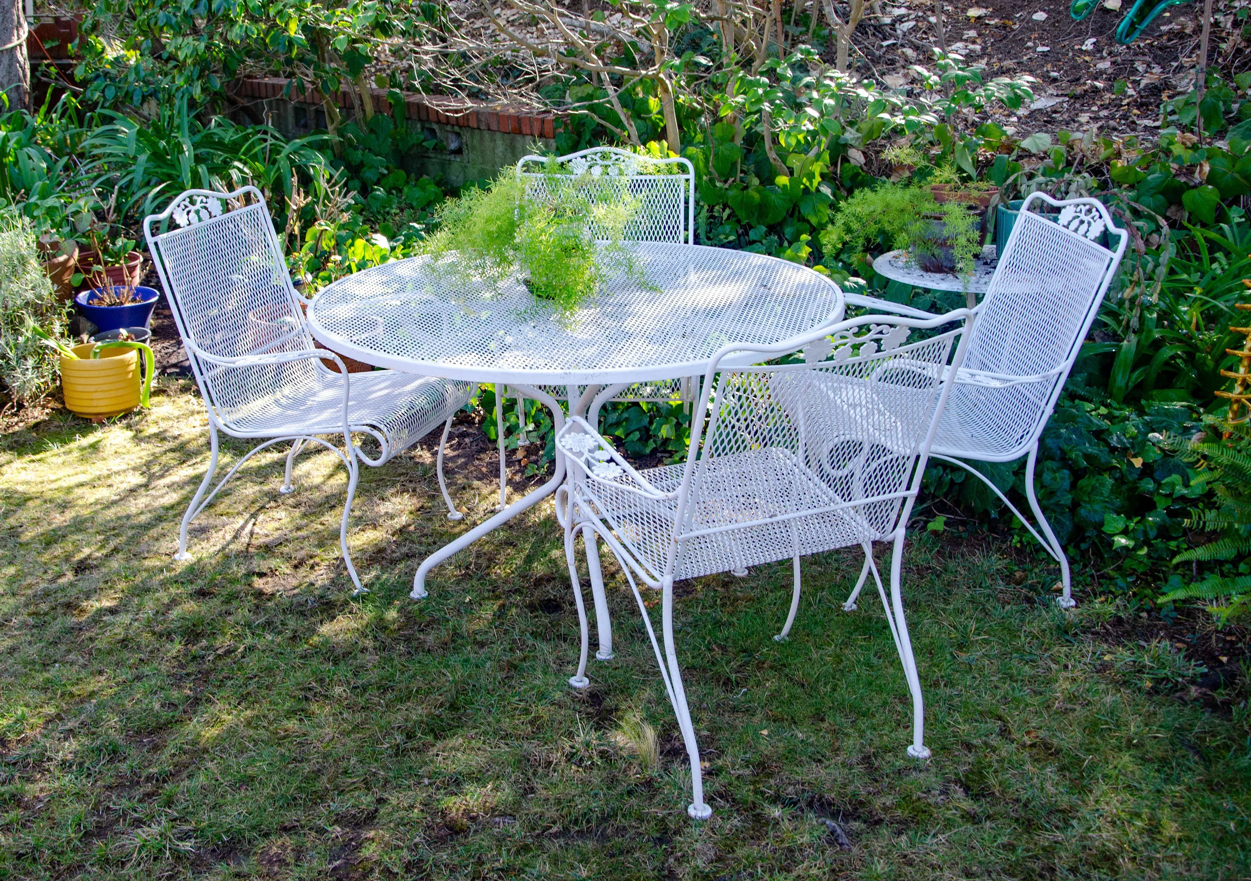 Woodard Retro Garden Chairs Woodard Patio Iron Chairs Vintage